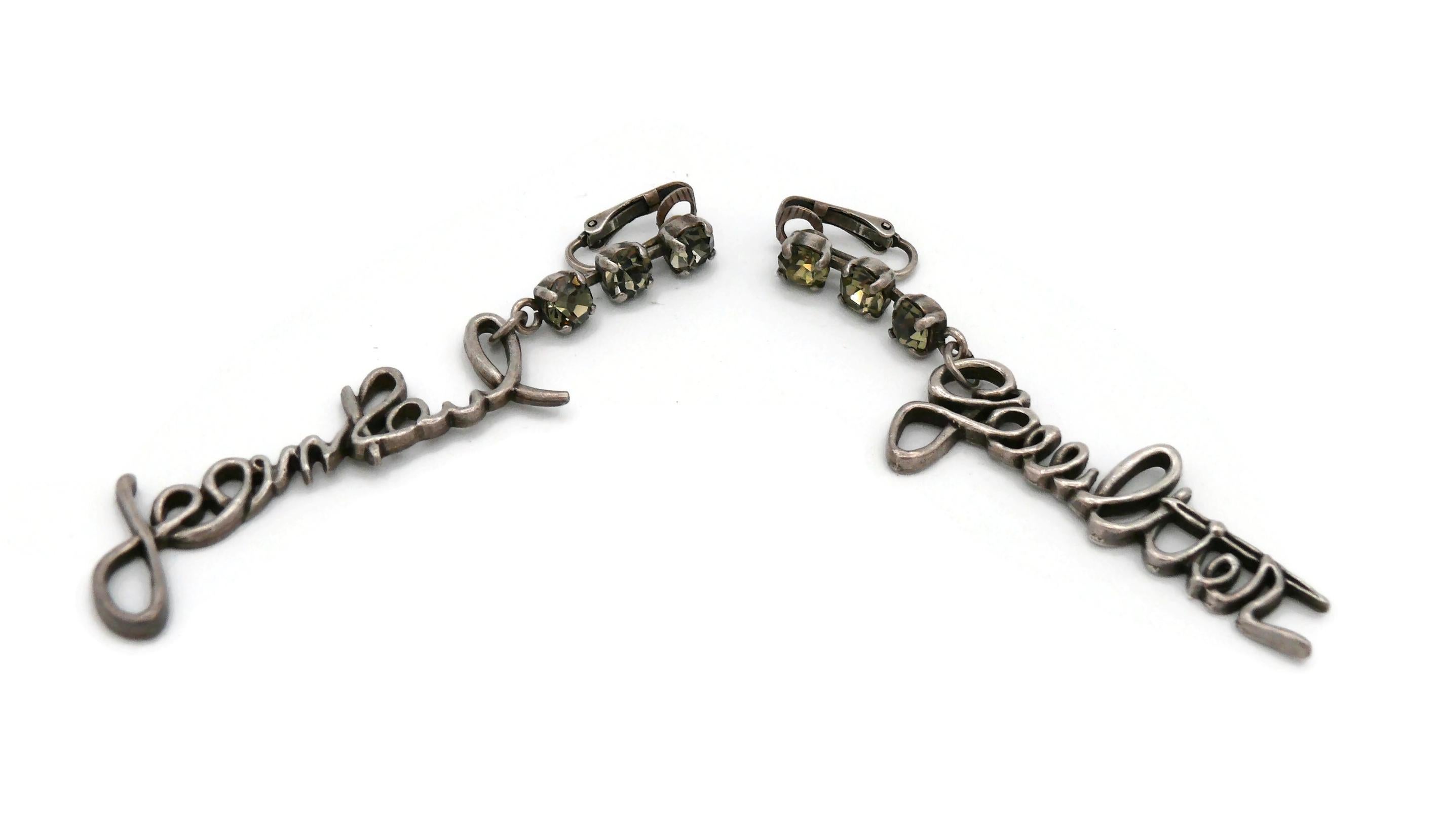 Boucles d'oreilles pendantes JEAN PAUL GAULTIER Signature curviligne ornées de bijoux Pour femmes en vente