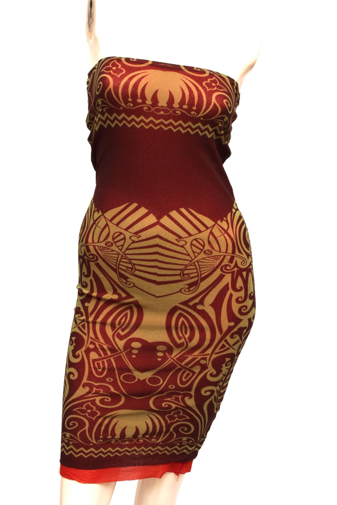 Jean Paul Gaultier Maille 1996 P/E Tattoo Maori Top e Gonna Reversibile in vendita 8