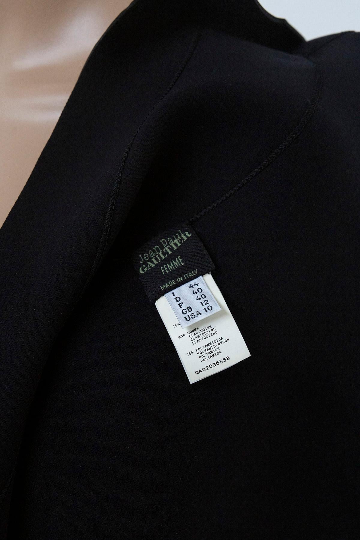 Jean Paul Gaultier modern suba/rubberized jacket In Good Condition For Sale In Milano, IT