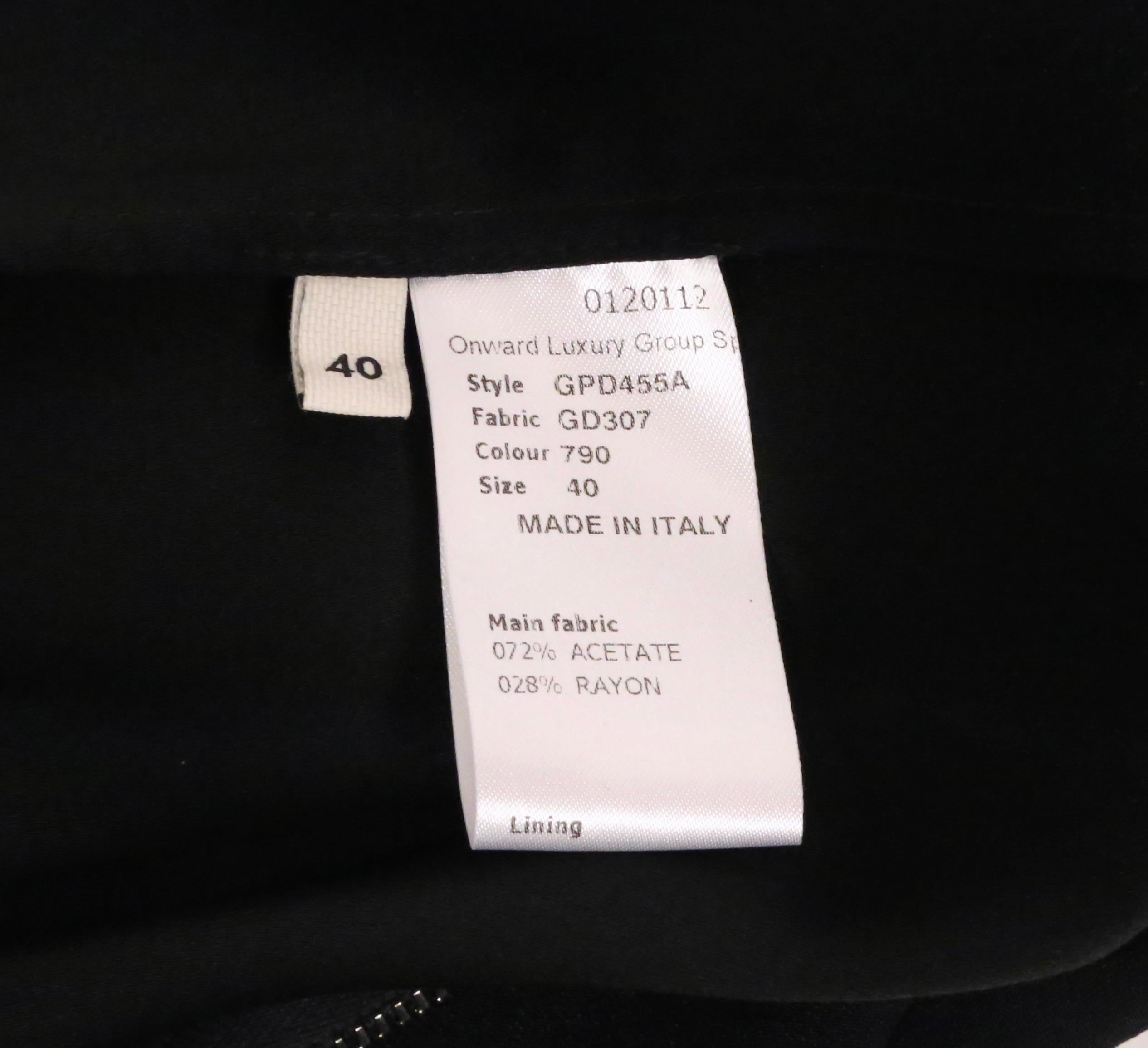 JEAN PAUL GAULTIER Robe à une manche en crêpe noir avec fermetures éclair - NEUVE AVEC ETIQUETTES en vente 10