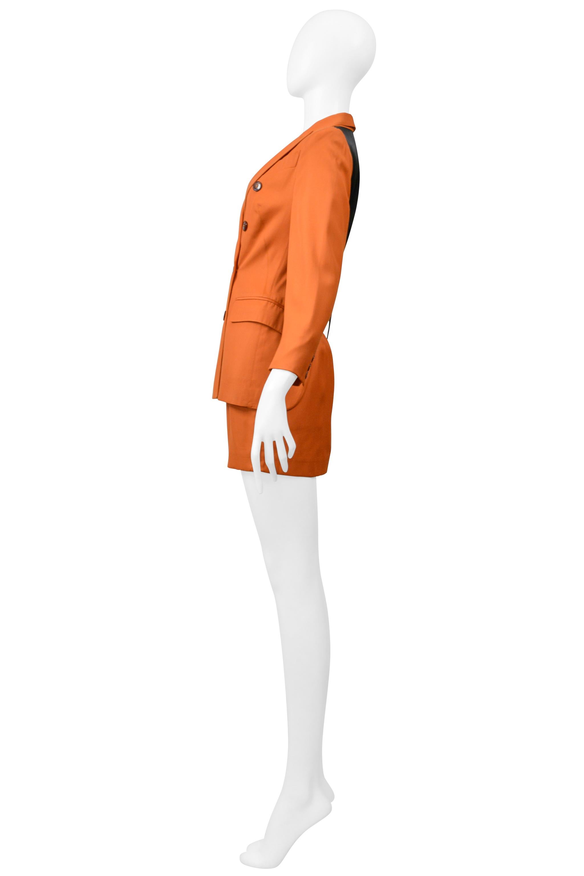 Jean Paul Gaultier Jeans, un completo con gonna in lana arancione in vendita 2