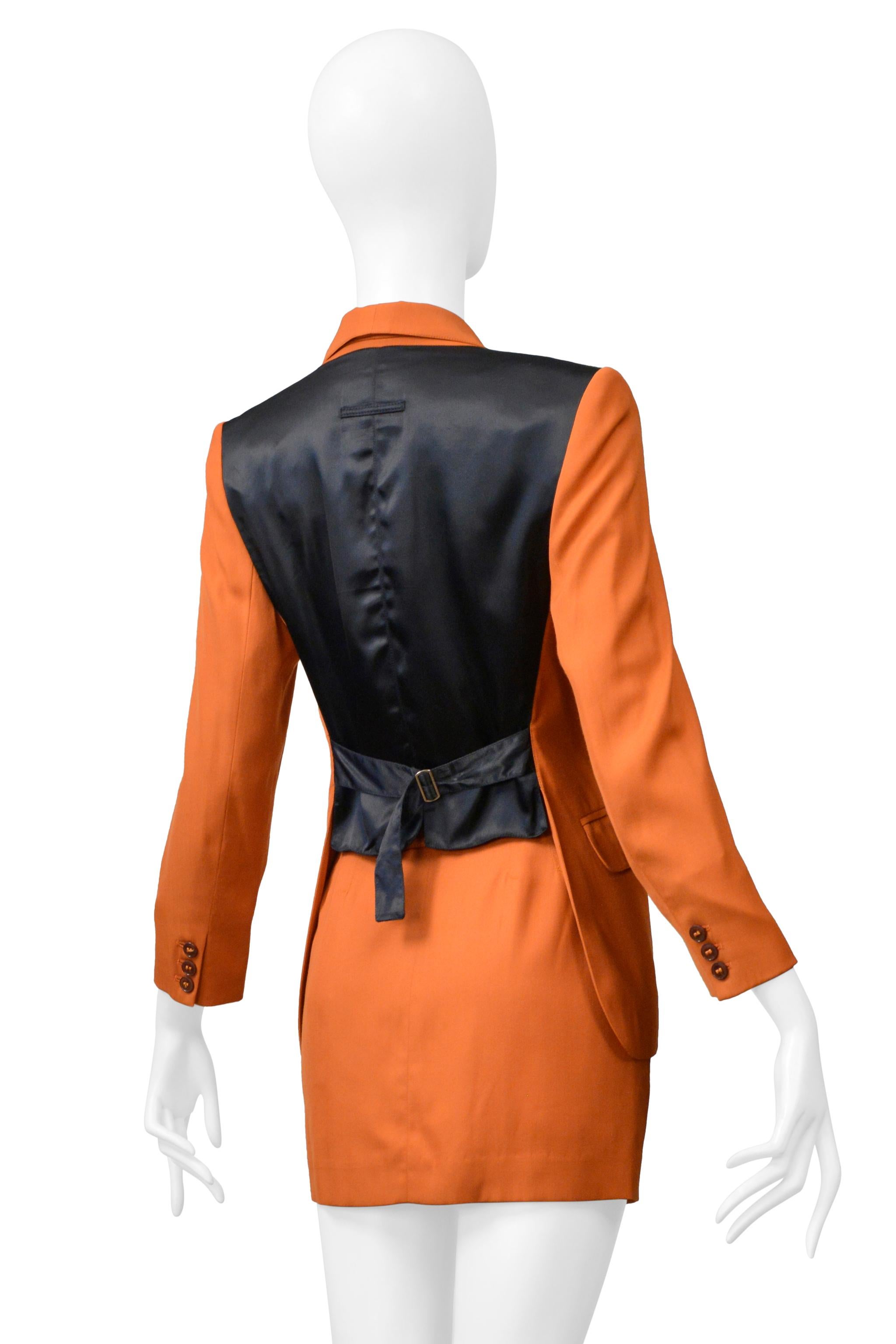 Jean Paul Gaultier Jeans, un completo con gonna in lana arancione in vendita 4