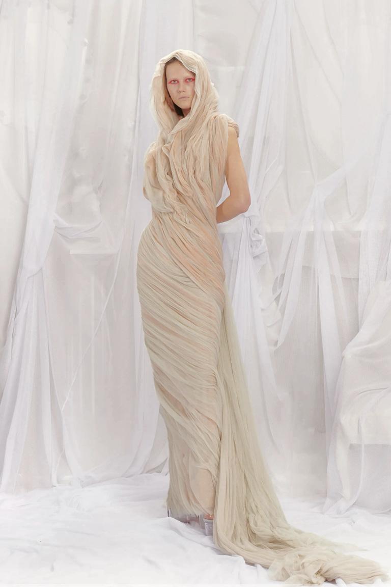 Jean Paul Gaultier Rare Runway Haute Couture Dreamy Diaphanous Diva Gown   NEW For Sale 9