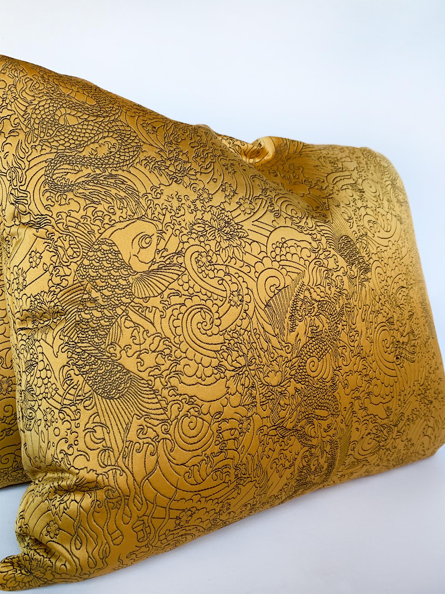 Chinoiseries Jean Paul Gaultier Rectangular Gold Satin Jacquard Pillows - A Pair en vente