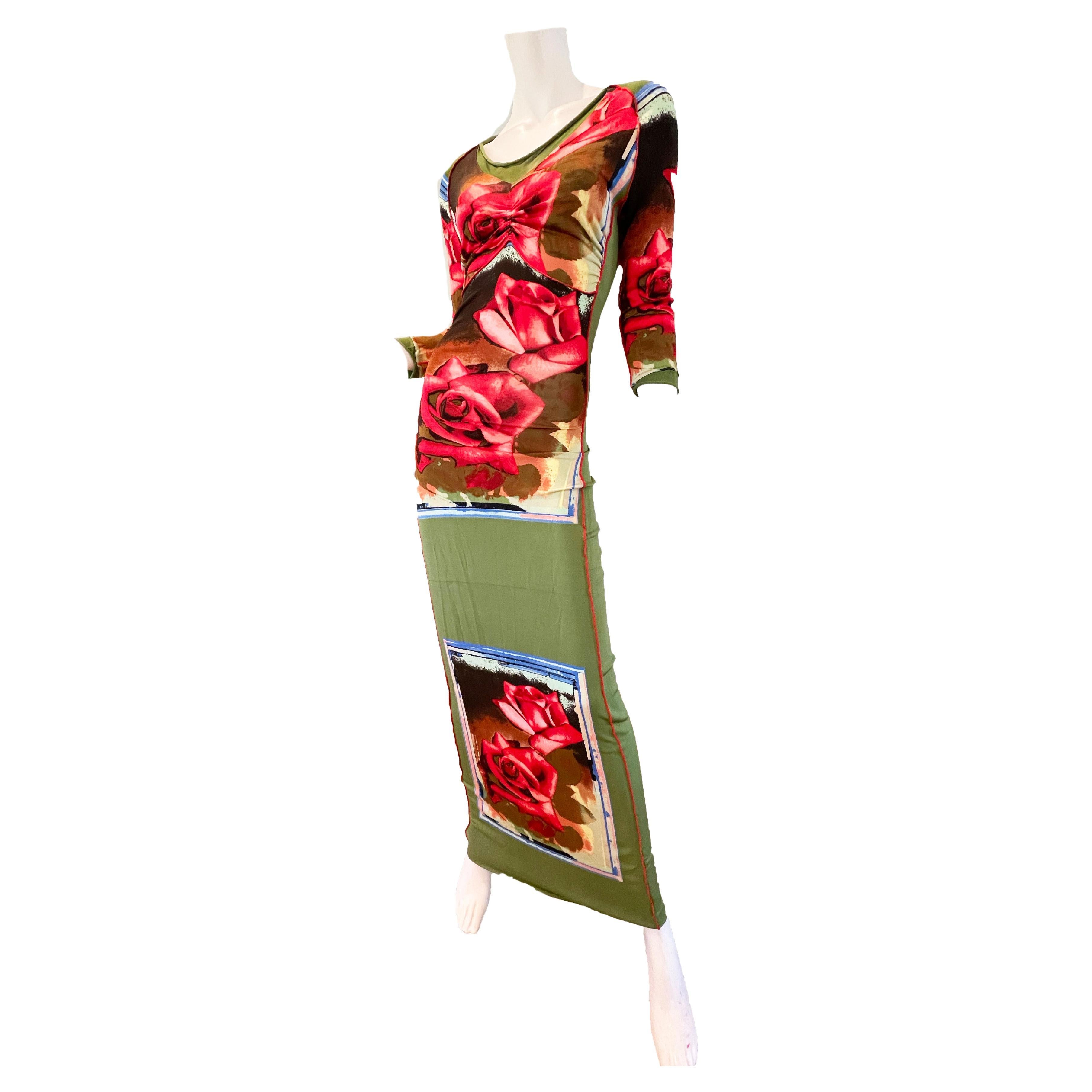 Jean Paul Gaultier roses stretch dress with open back. Condition: Condition: Excellent
Size M
