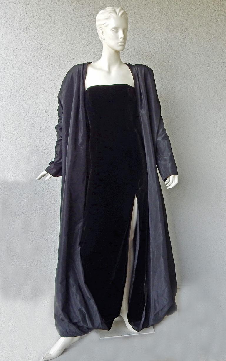 Women's Jean Paul Gaultier Runway 2 in 1 Entrance Gown + Reversible Evening Coat  See! For Sale
