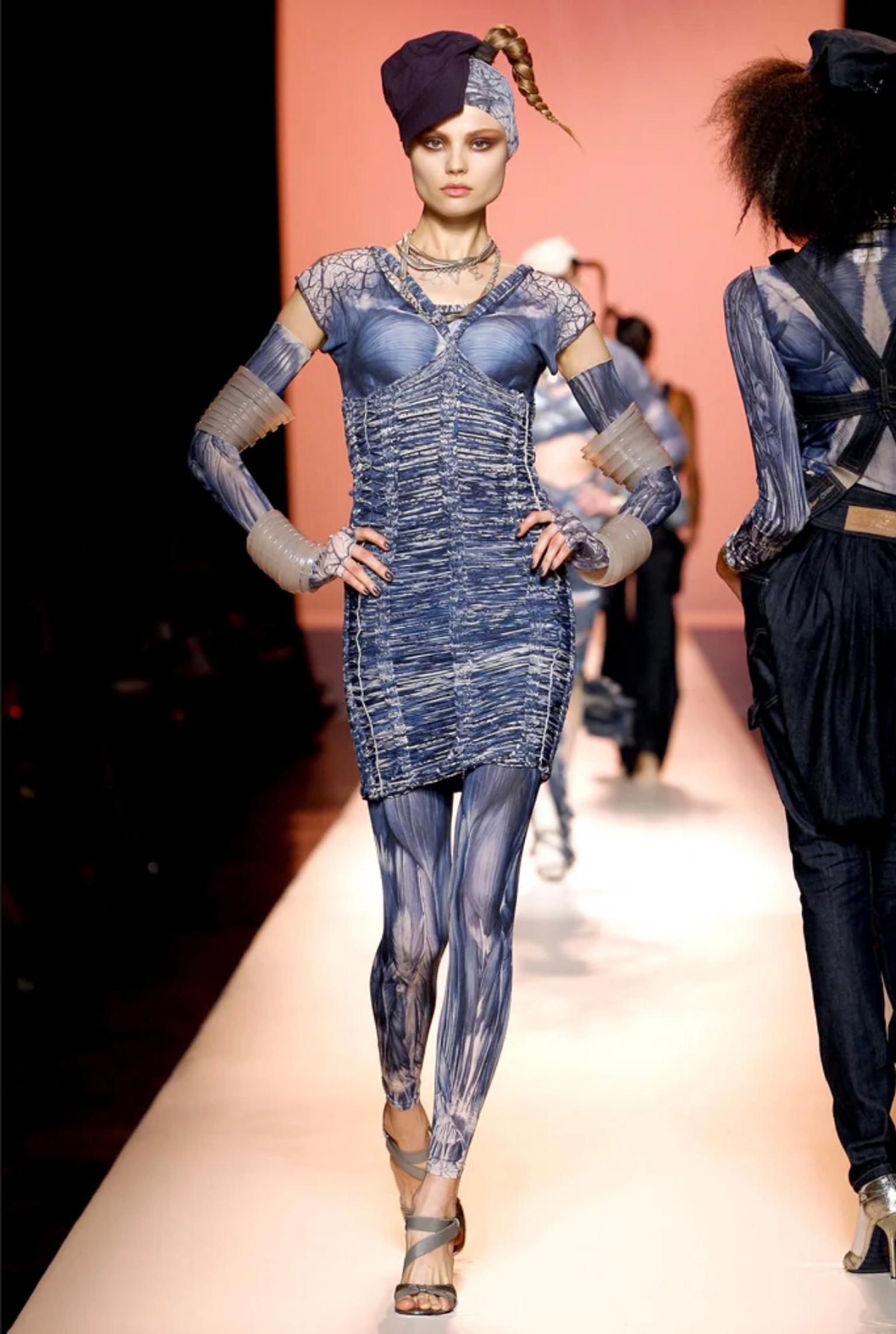 Jean Paul Gaultier Jeans, Collezione Couture 2010, Bracciale Bangle Extra-Largo in vendita 7