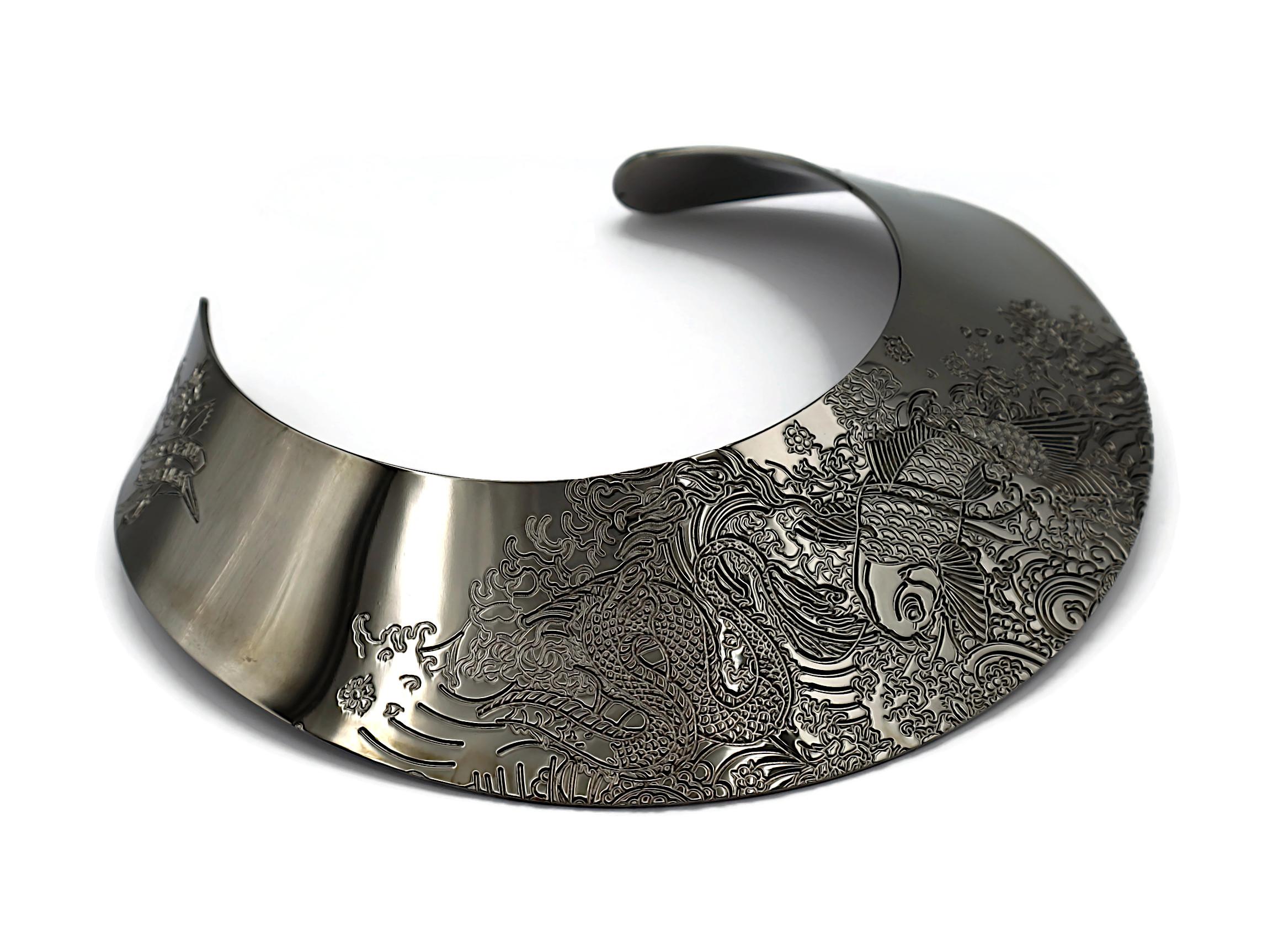 JEAN PAUL GAULTIER Ruthenium Color Japanese Koi Fish Tattoo Choker Necklace In Good Condition In Nice, FR