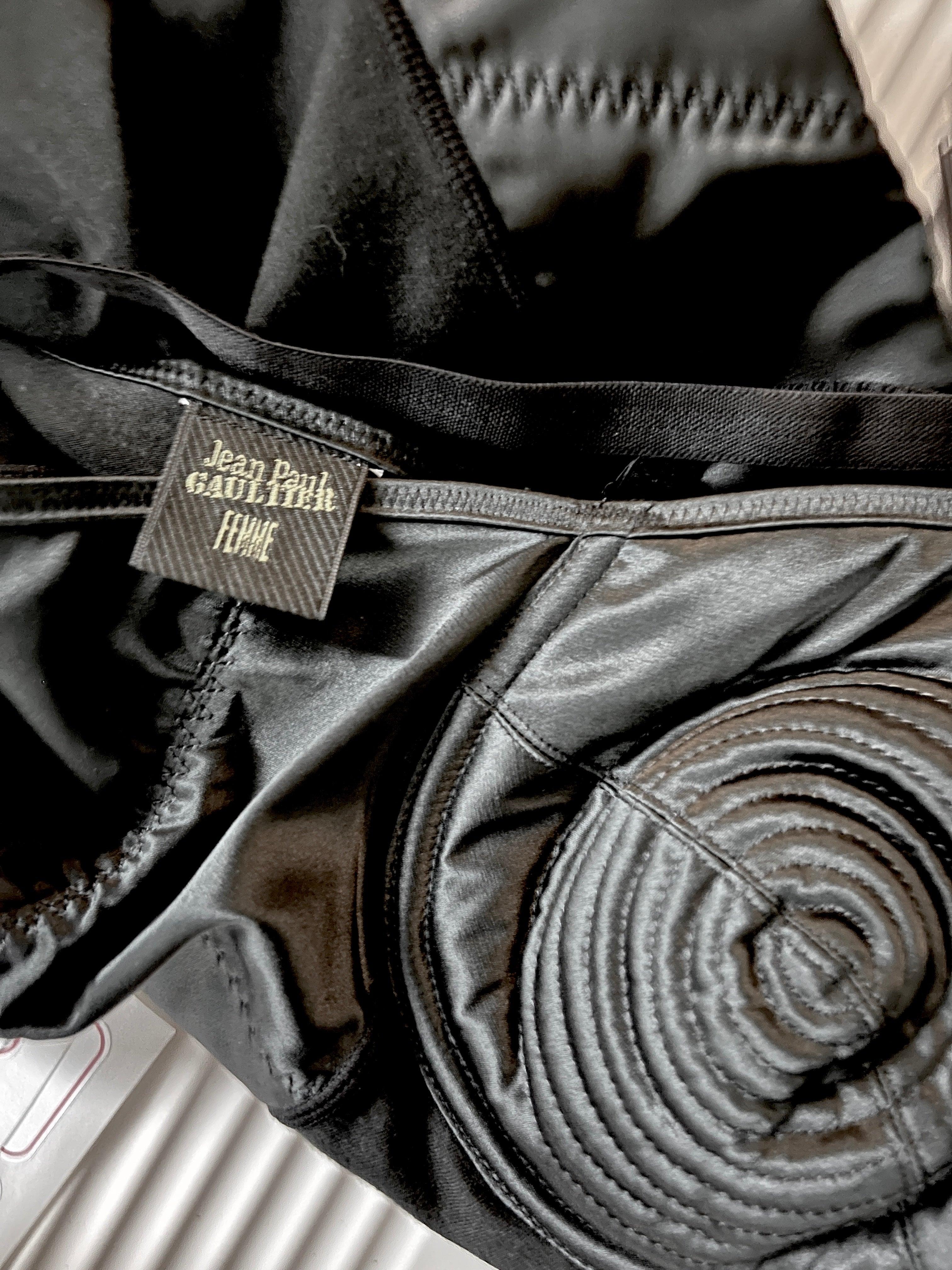 JEAN PAUL GAULTIER S/s 1989 Mini Abito con Reggiseno a Cono con Pannello in Raso Nero in vendita 6