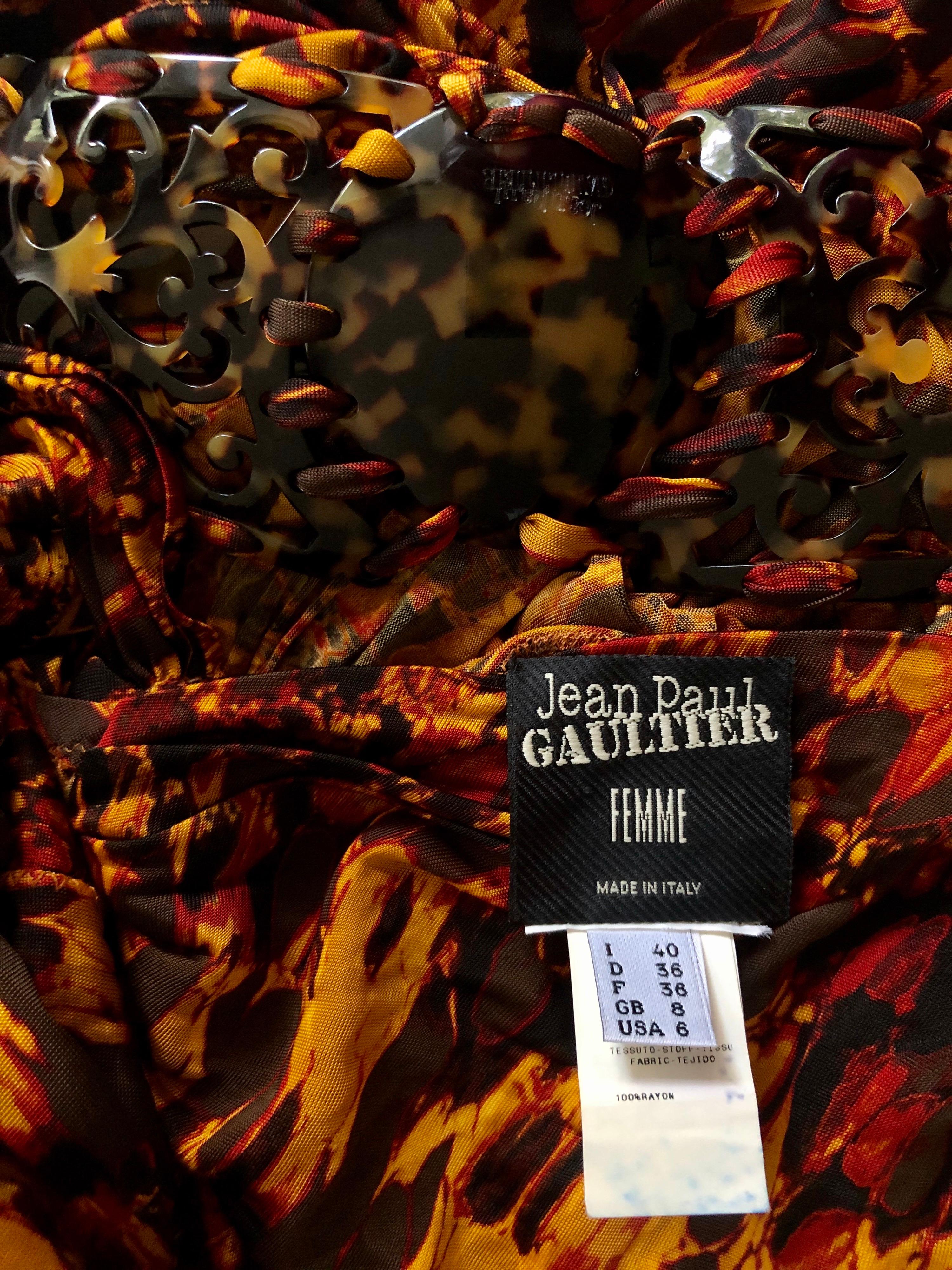 Jean Paul Gaultier - Robe de soirée longue vintage ouverte dans le dos avec ornements, printemps-été 1997 en vente 2