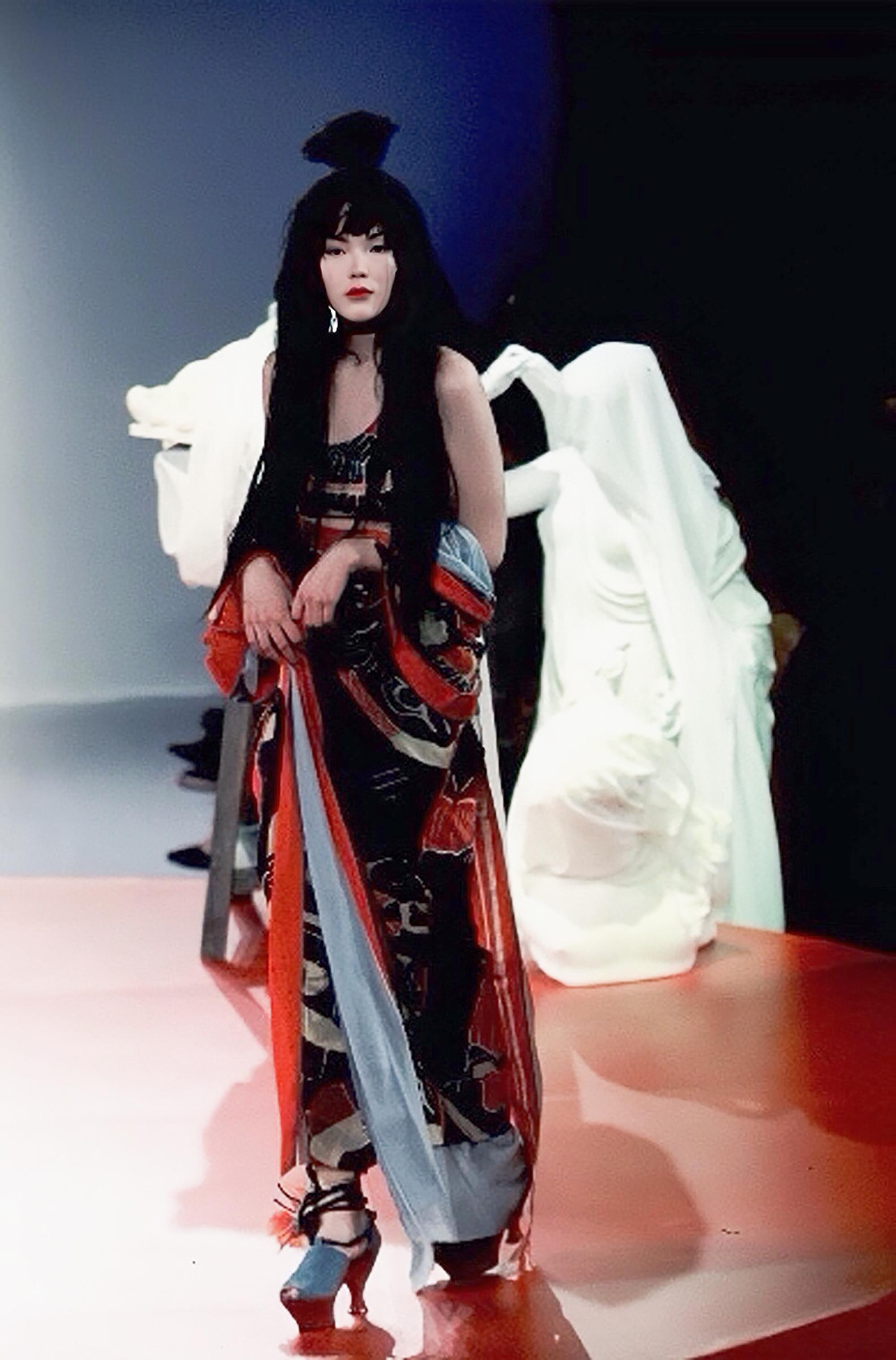 JEAN PAUL GAULTIER S/s 1999 Japanese Kabuki Samurai Mesh Set Excellent état - En vente à 上海市, CN