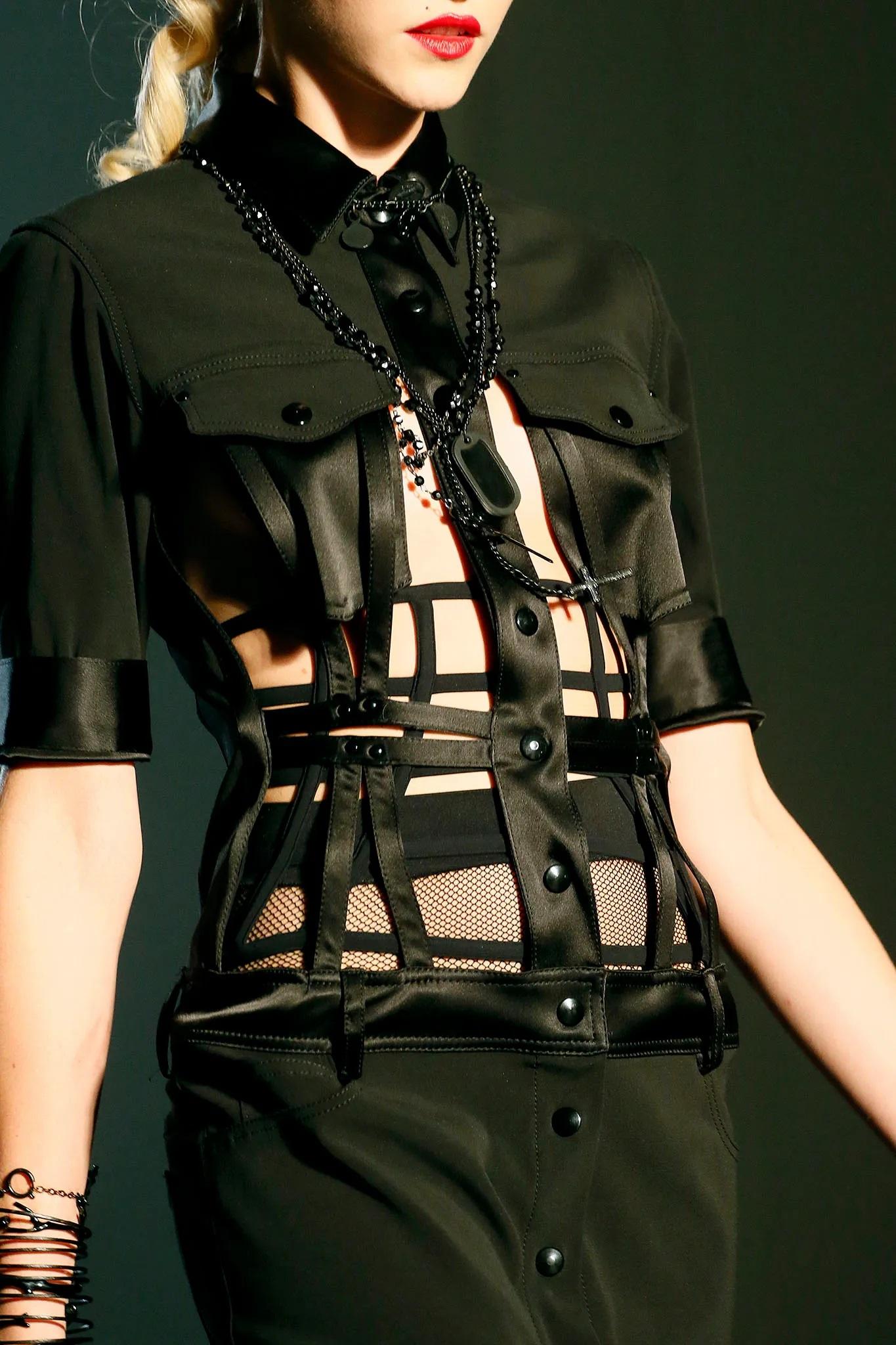 JEAN PAUL GAULTIER S/s 2013 Black Satin Cage Corseted Jacket In condizioni buone in vendita a 上海市, Xuhui district