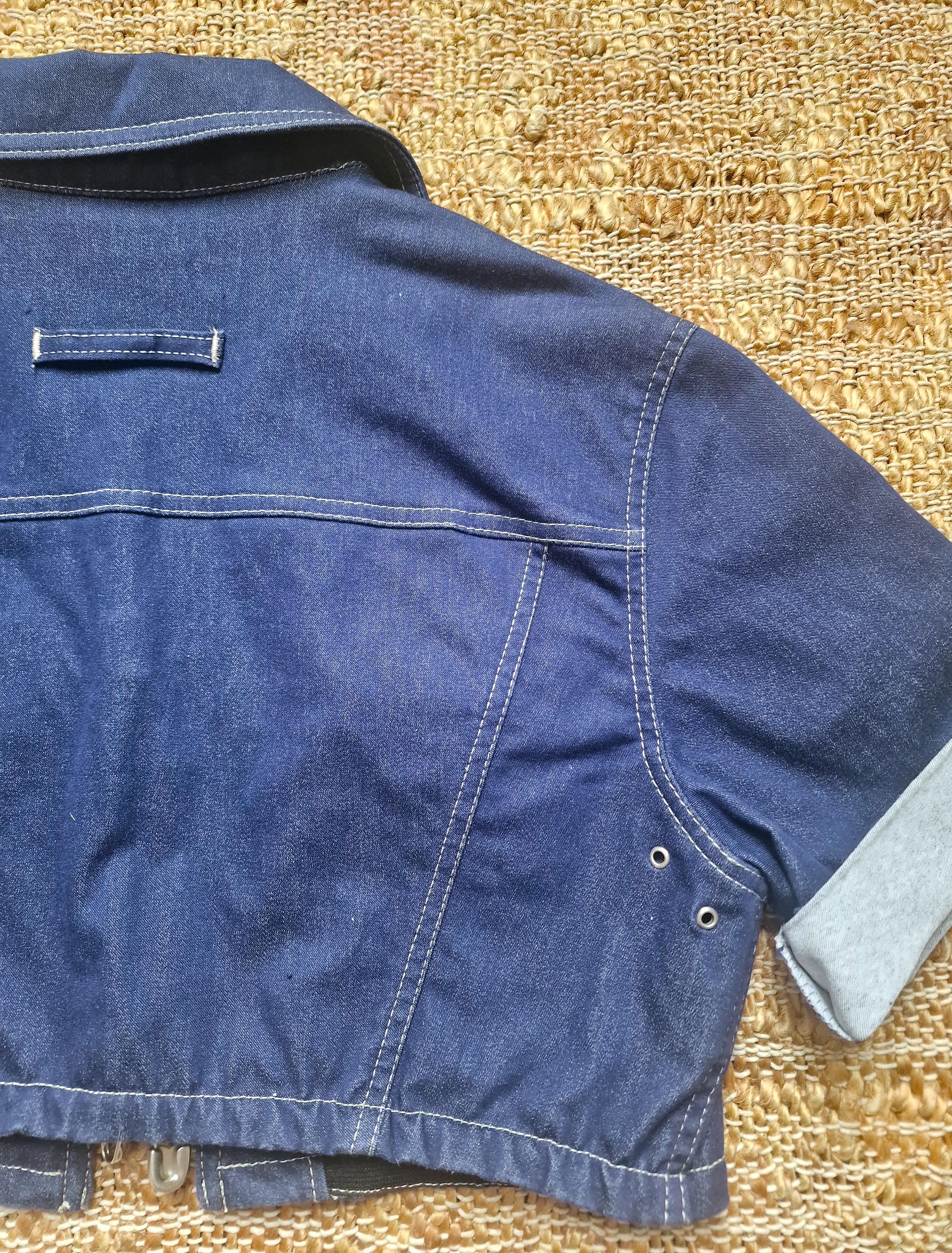 Jean Paul Gaultier Safety Pin Clips Vintage Bella Hadid Denim Blau Crop Tee Top im Angebot 9