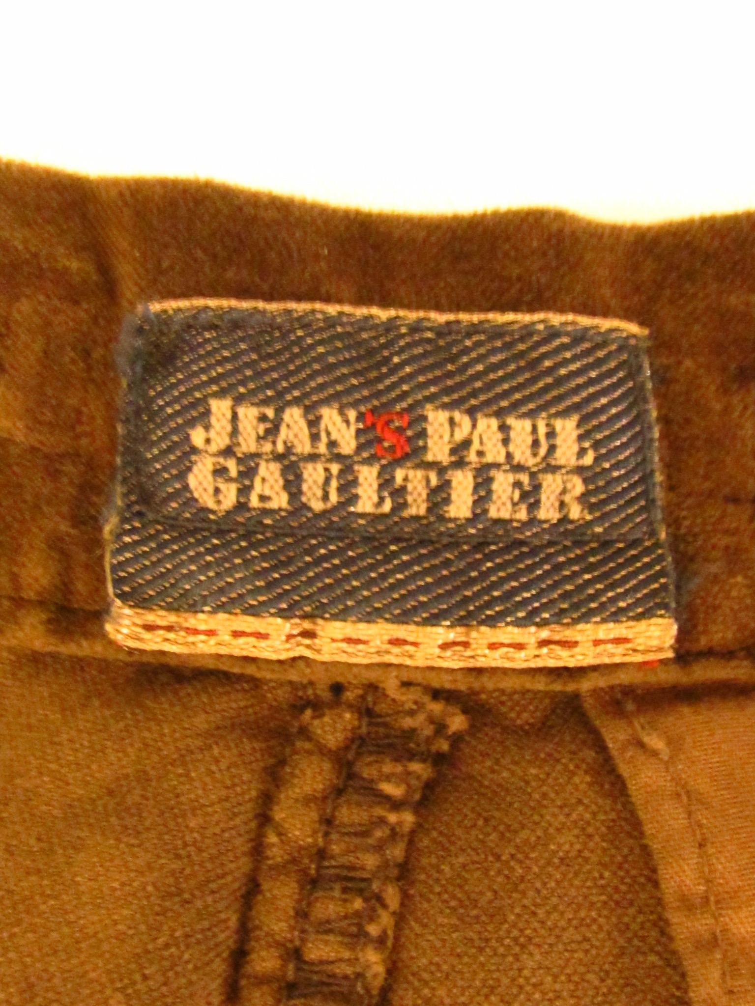 Jean Paul Gaultier kurze Hose aus braunem Samt im Angebot 2
