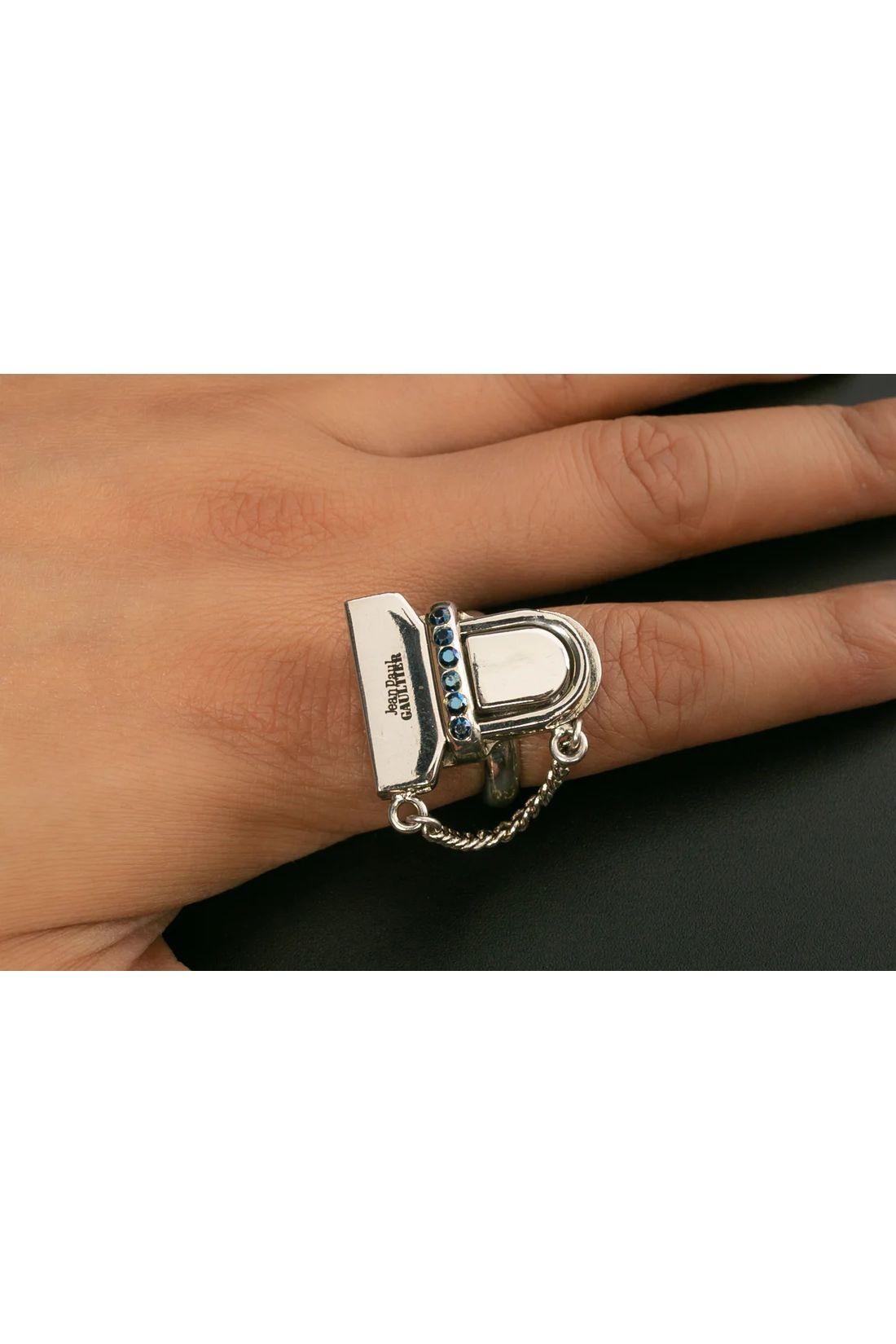 Jean Paul Gaultier Bague en m tal argent avec strass bleu sur 1stDibs