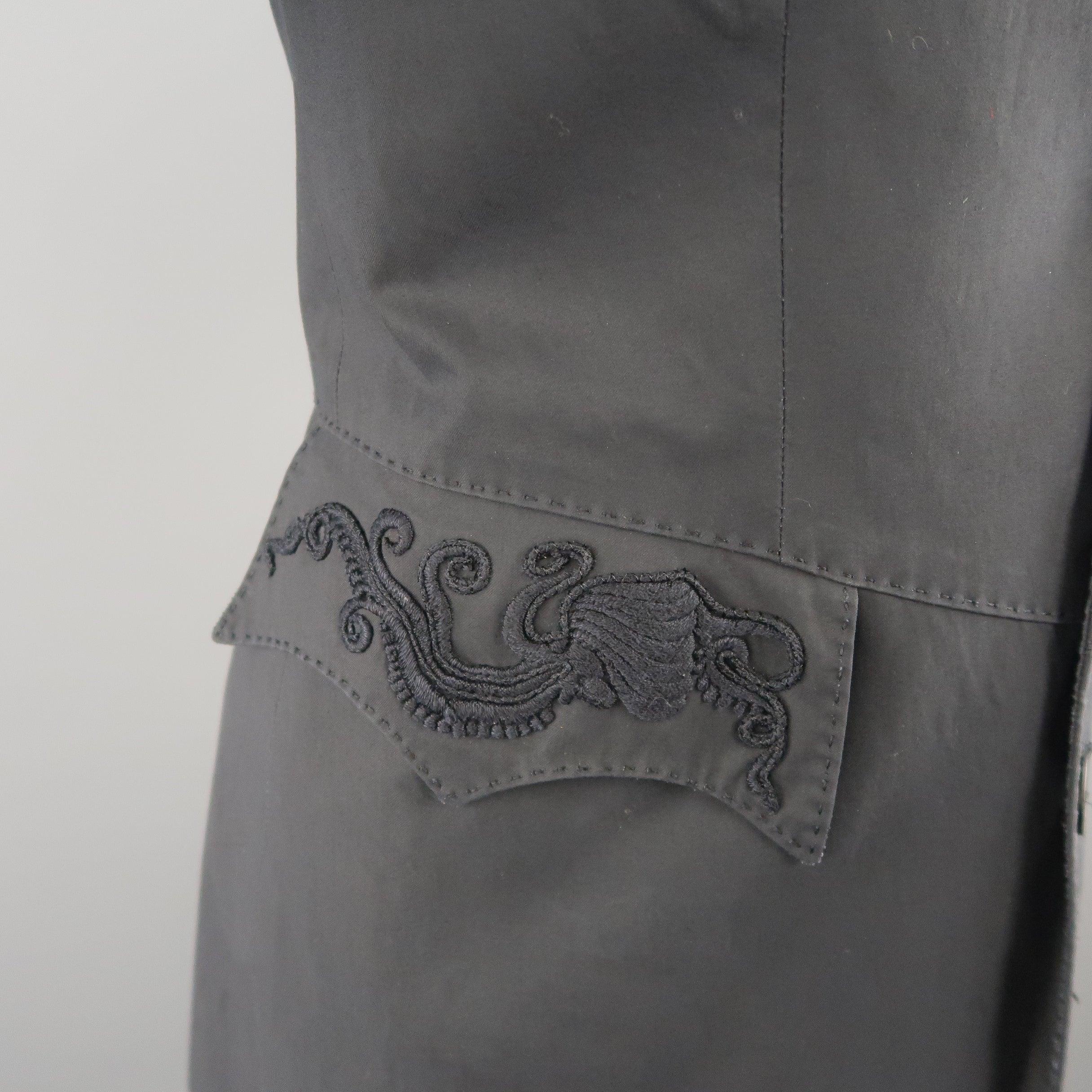 JEAN PAUL GAULTIER Size 10 Gray Cotton Embroidered Peak Lapel Blazer Jacket For Sale 4