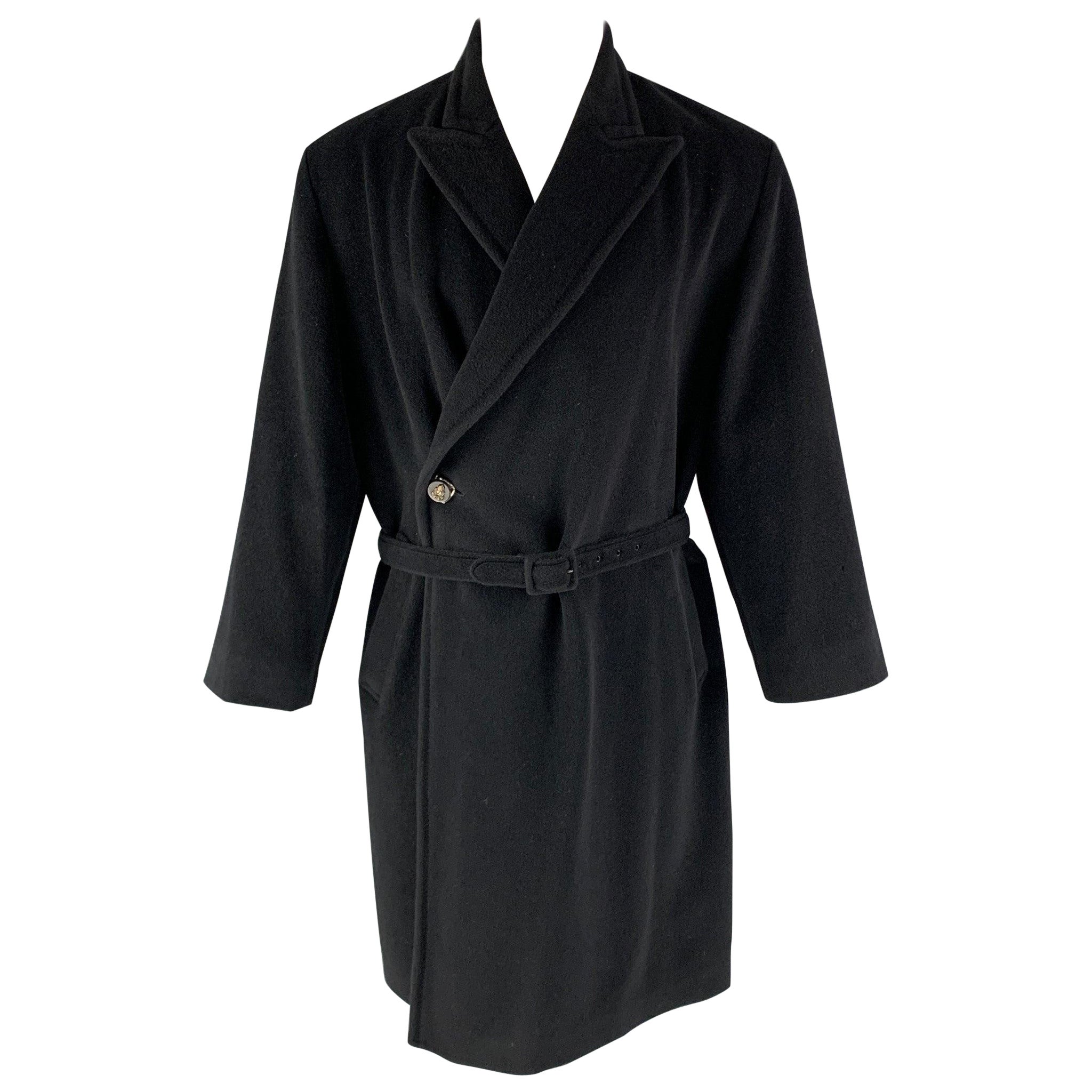 JEAN PAUL GAULTIER Manteau ceinturé en laine angora noire Taille 38