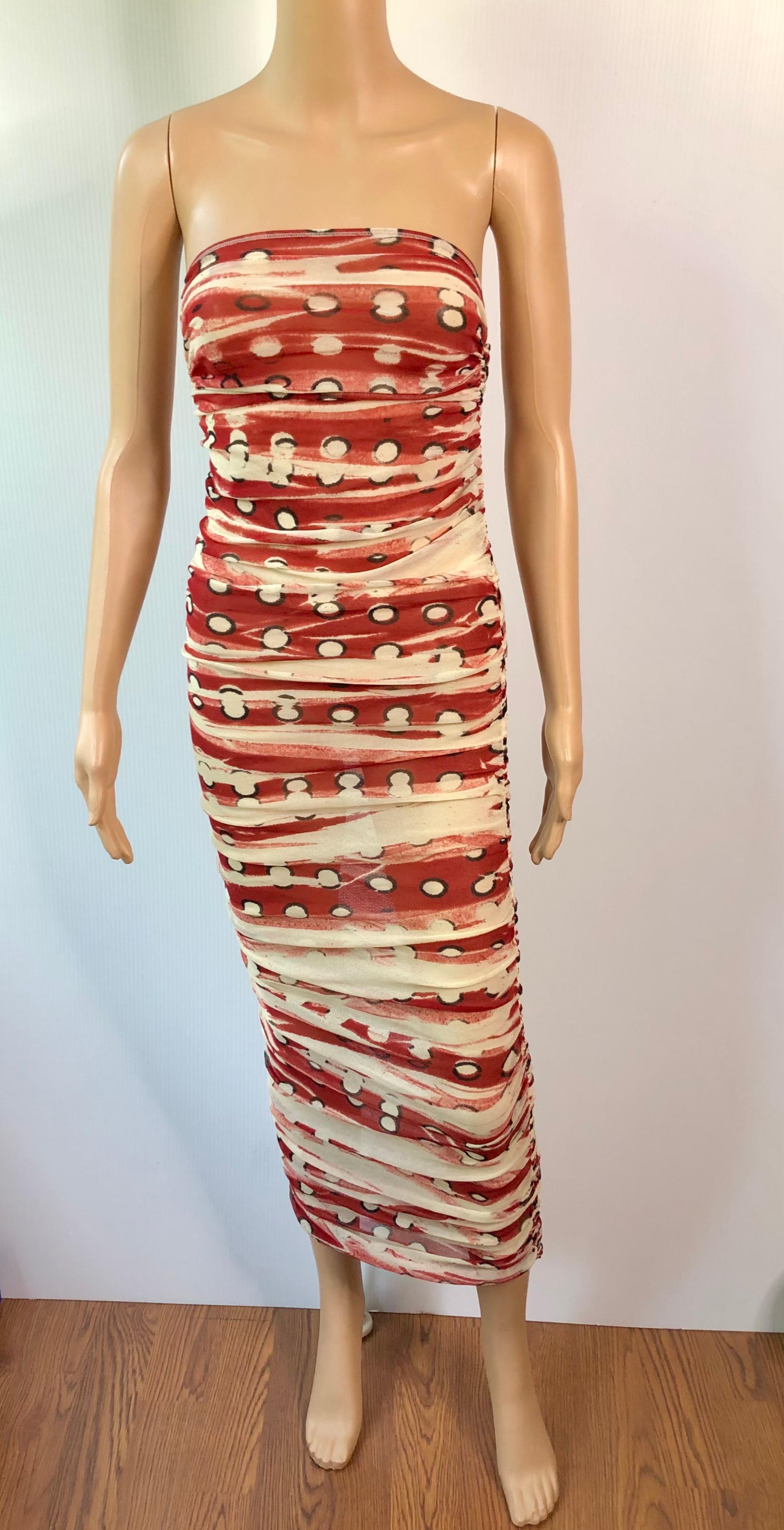 Jean Paul Gaultier Soleil F/W 2001 Ruched Semi-Sheer Mesh Maxi Dress Size M

Please note this piece is very versatile and it could be styled as a strapless dress or a maxi skirt as worn by Kylie Jenner.