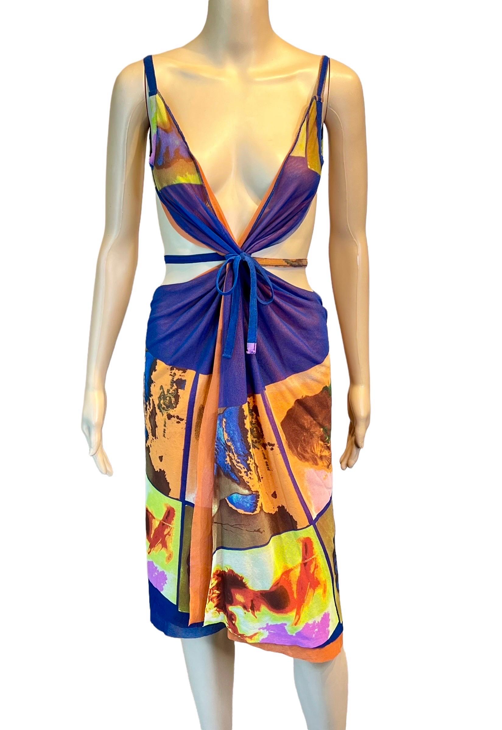 Jean Paul Gaultier Soleil S/S 2002 Vintage “Portraits” Mesh Wrap Dress Size M

Please note this wrap dress is very versatile and can be styled multiple ways based on preference as seen in photos.



