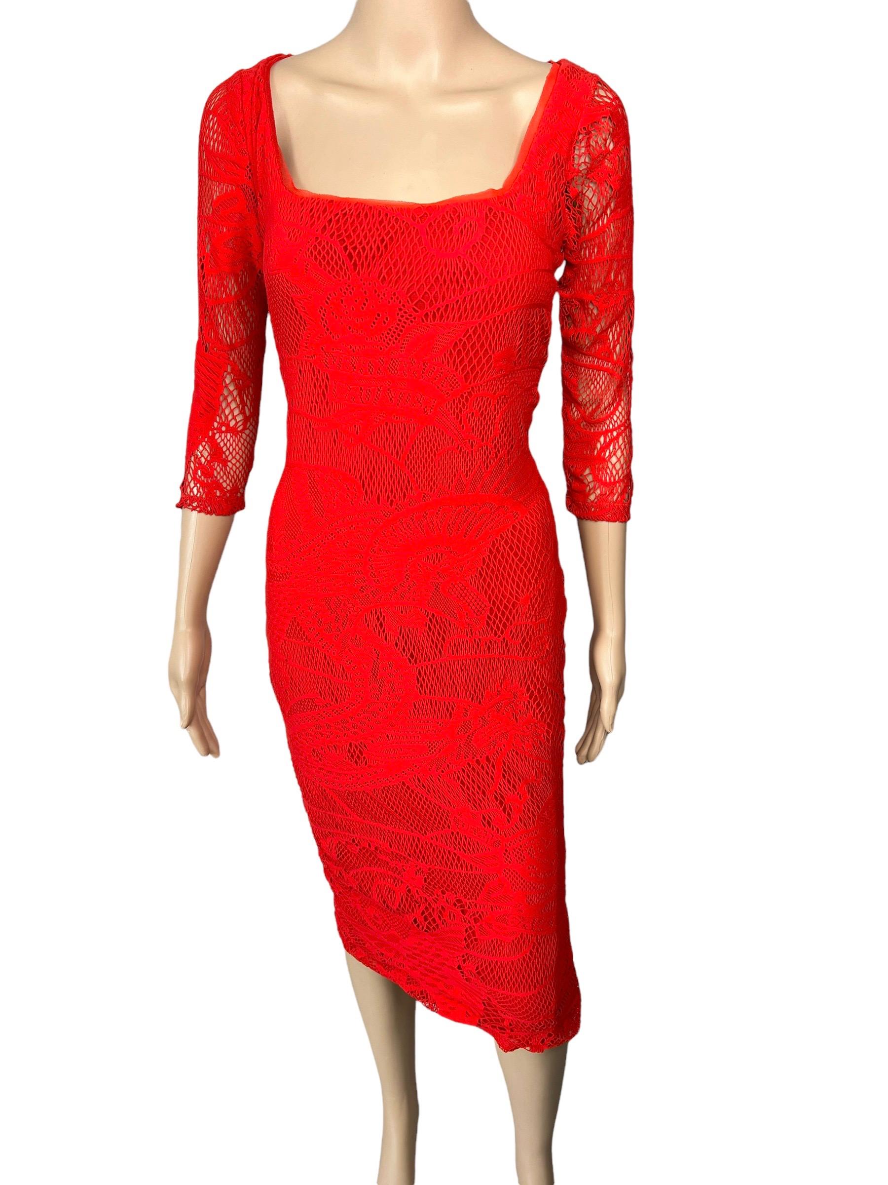Rouge Jean Paul Gaultier - Robe midi moulante en maille moulante et crochet rouge « Soleil », non portée en vente
