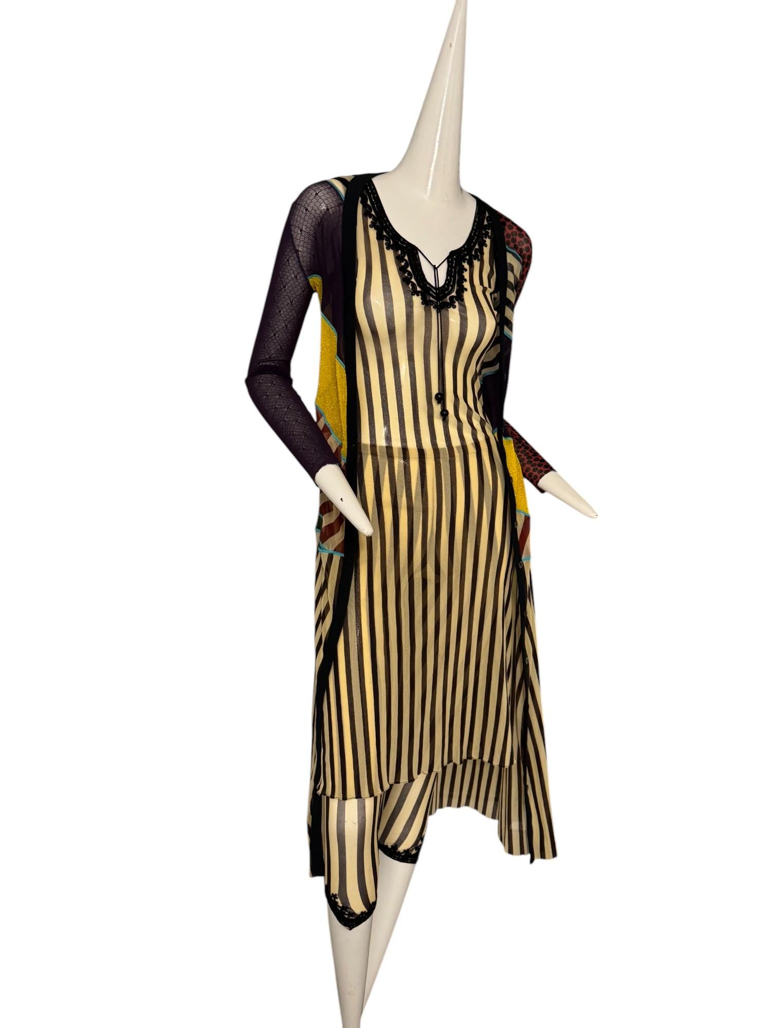 JEAN PAUL GAULTIER, Pantaloni in rete a righe ecru e cioccolato con orlo ricamato in vendita 5
