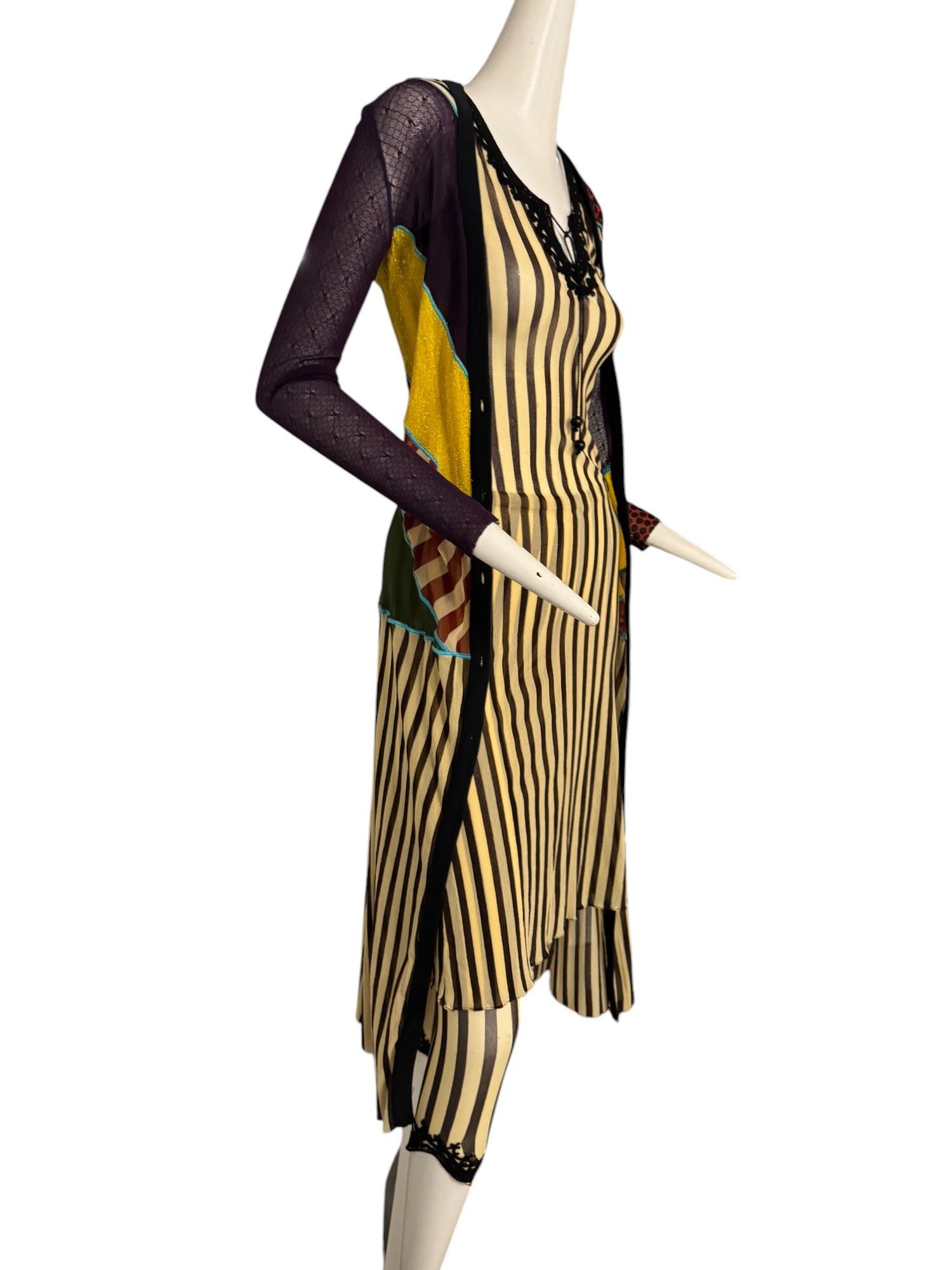 JEAN PAUL GAULTIER, Pantaloni in rete a righe ecru e cioccolato con orlo ricamato in vendita 6