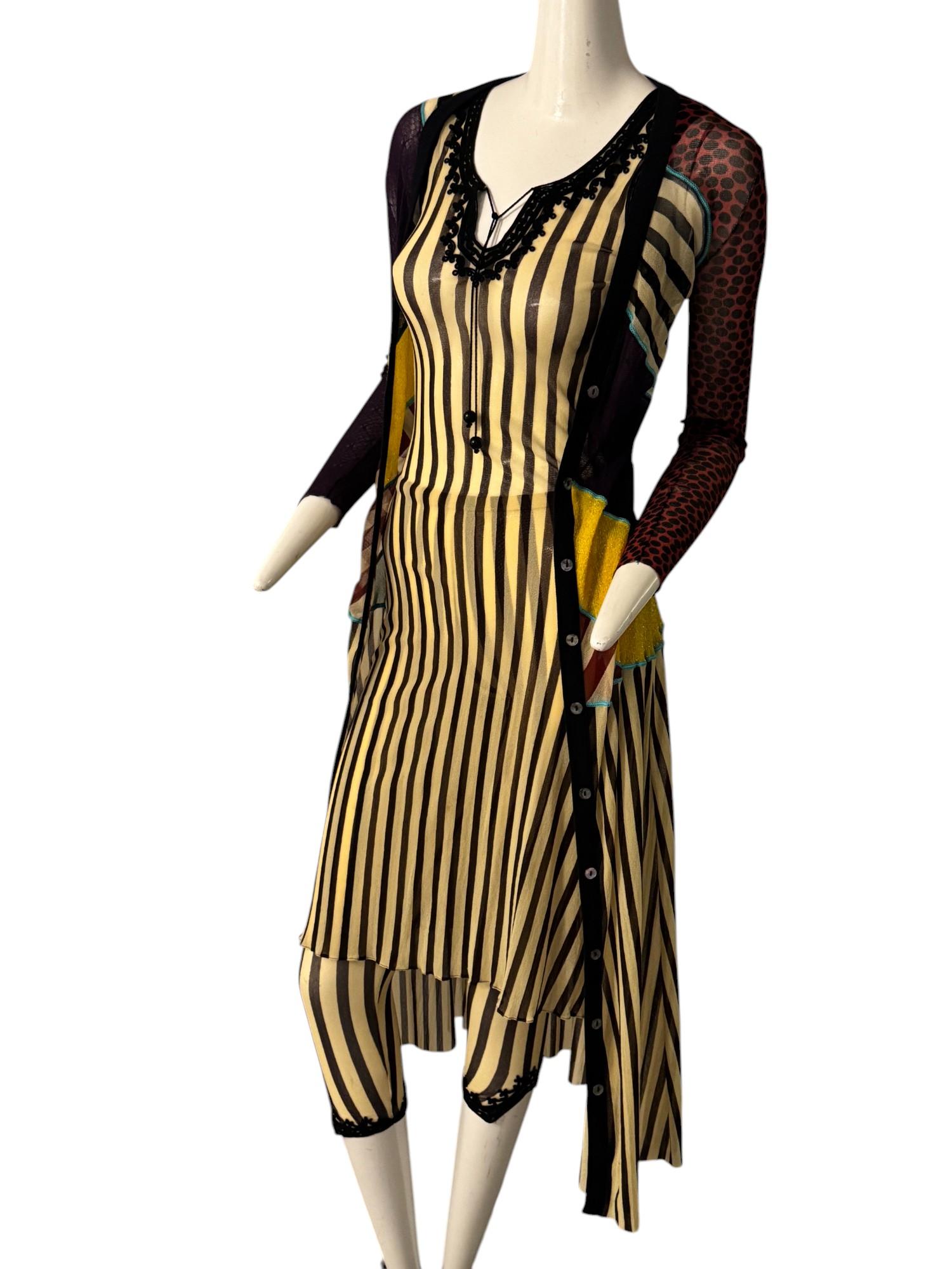 JEAN PAUL GAULTIER, Pantaloni in rete a righe ecru e cioccolato con orlo ricamato in vendita 7