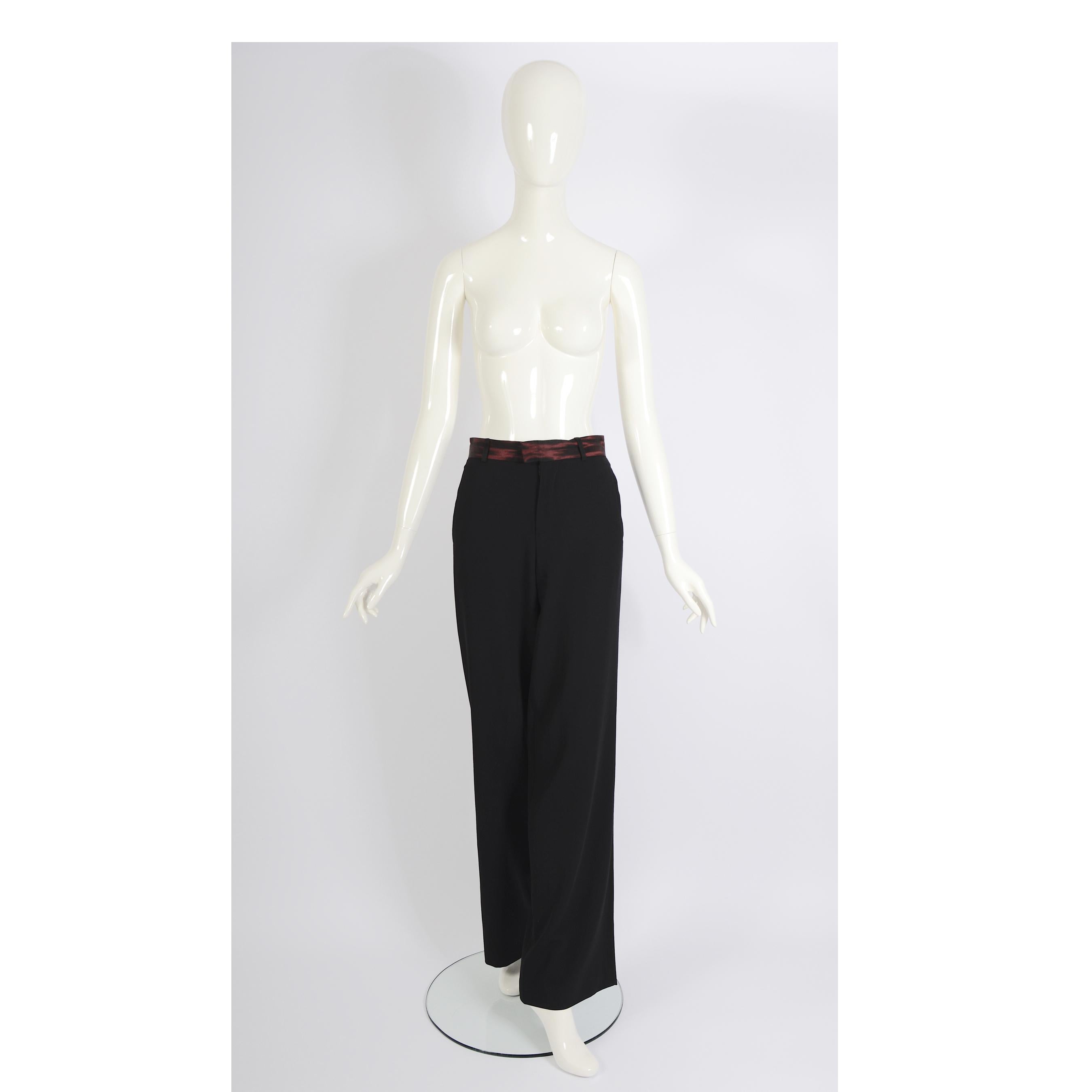 Jean Paul Gaultier Vintage 1997 Schwarzer Smoking-Anzug mit gedrehten Billowing-Ärmeln im Angebot 11