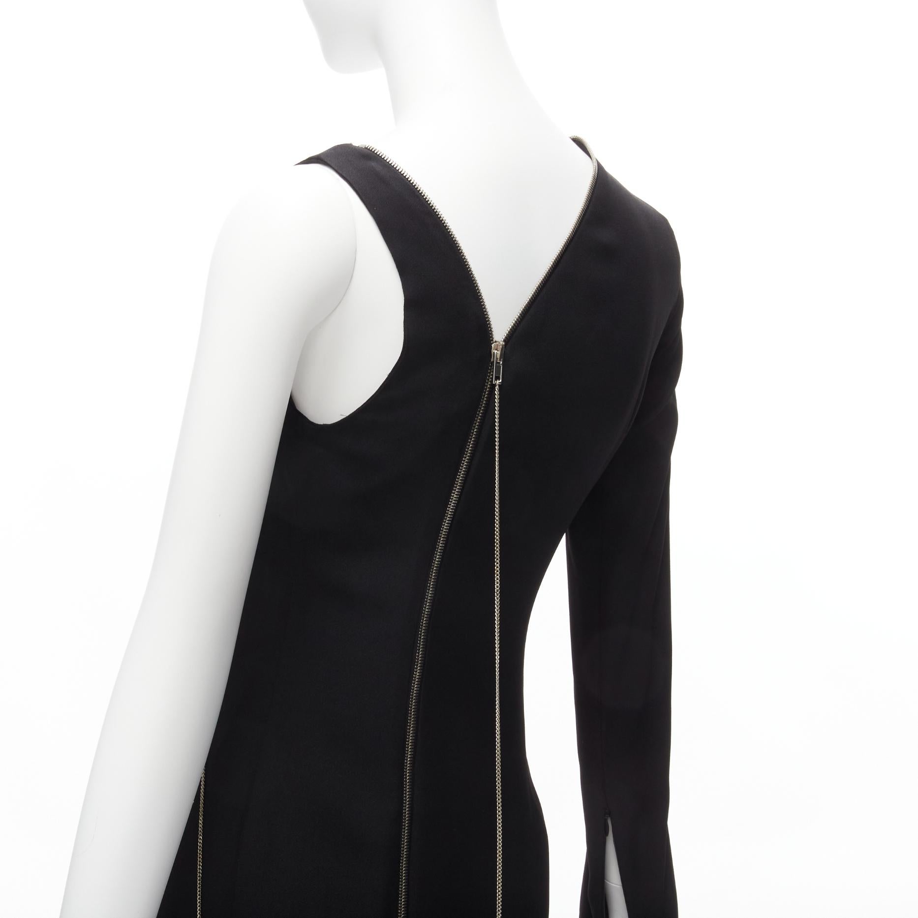 JEAN PAUL GAULTIER Vintage black adjustable zipper asymmetric evening dress IT38 XS
Reference: TGAS/D00345
Brand: Jean Paul Gaultier
Designer: Jean Paul Gaultier
Material: Acetate, Rayon
Color: Black, Silver
Pattern: Solid
Closure: Zip
Extra