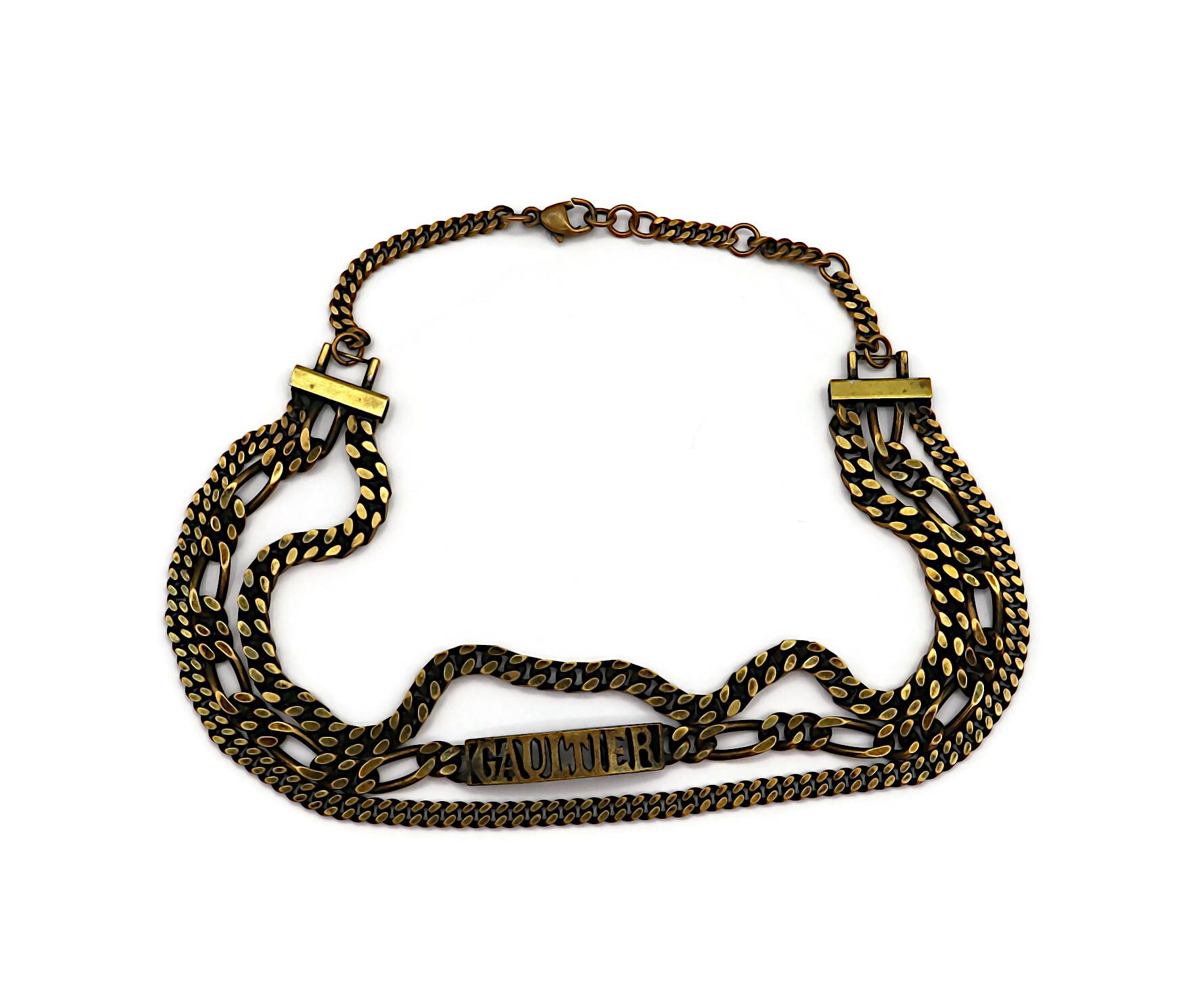 Collana con logo a catena vintage di Jean Paul Gaultier (Attribuito a) In condizioni buone in vendita a Nice, FR