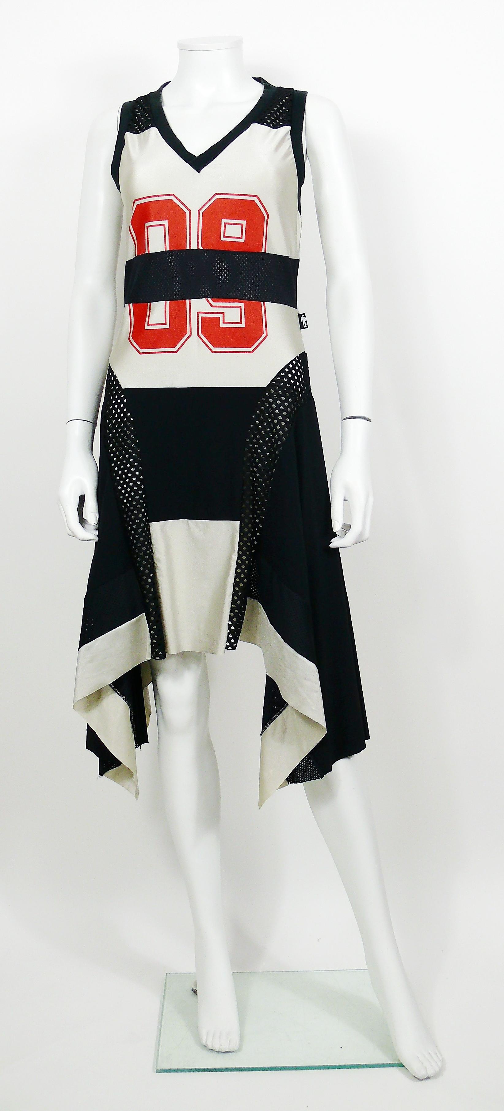 Robe de basket-ball vintage Jean-Paul Gaultier Bon état à Nice, FR