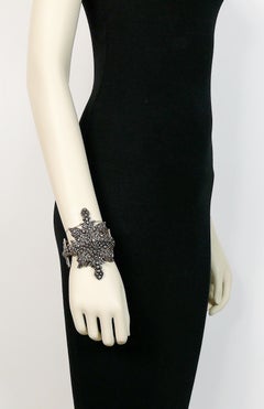 Bracciale vintage di ispirazione berbera di Jean Paul Gaultier