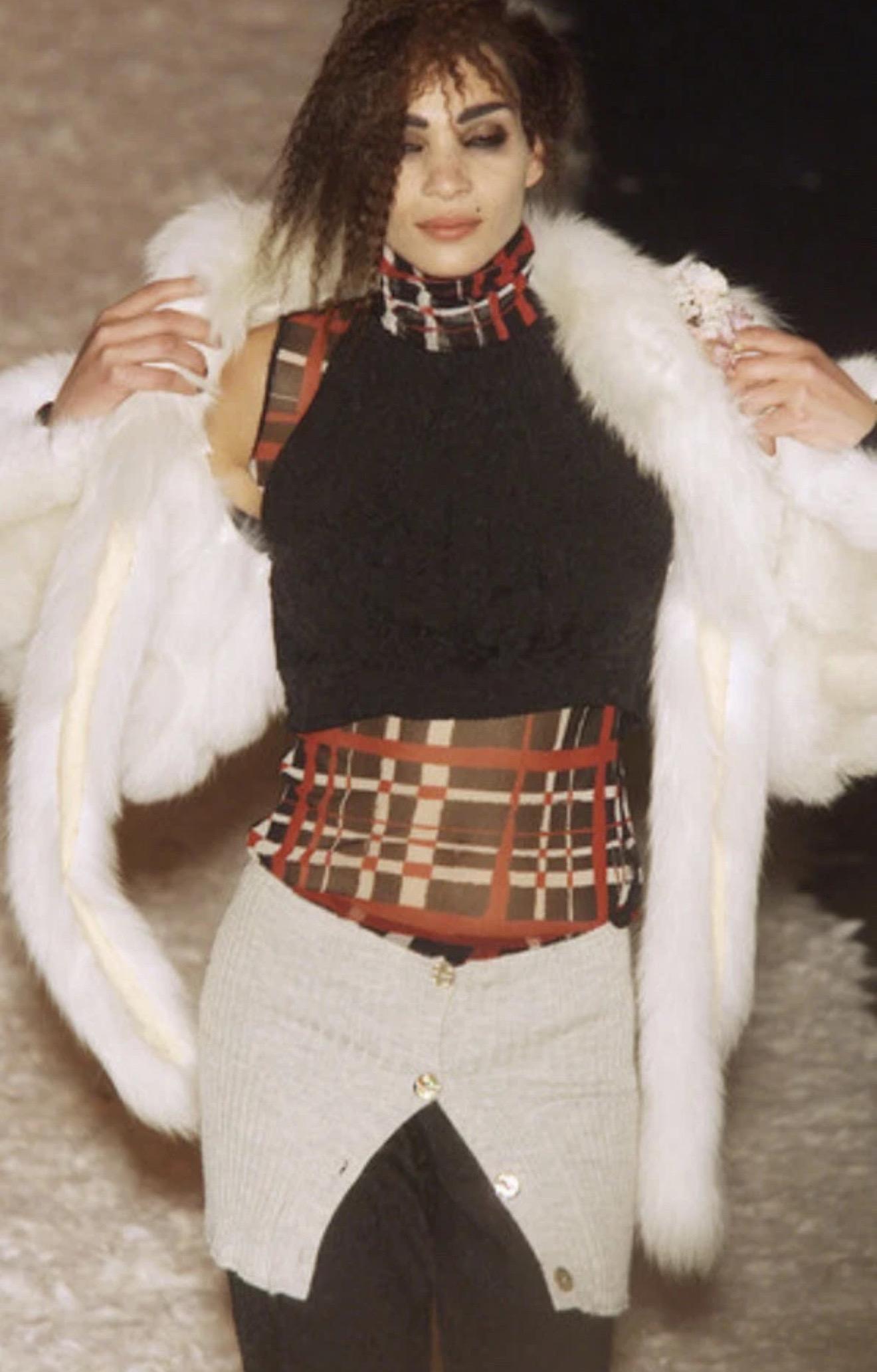 JEAN PAUL GAULTIER Vintage F/W 2001 Kariertes doppellagiges Netzkleid - Laufstegmotiv im Angebot 1