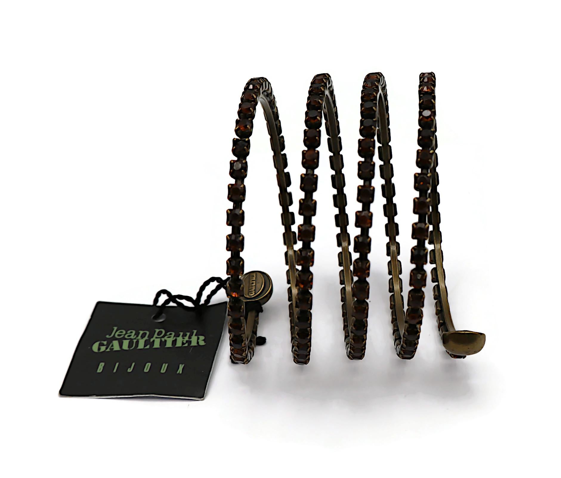 JEAN PAUL GAULTIER Vintage Jewelled Coil Cuff Bracelet In Excellent Condition For Sale In Nice, FR