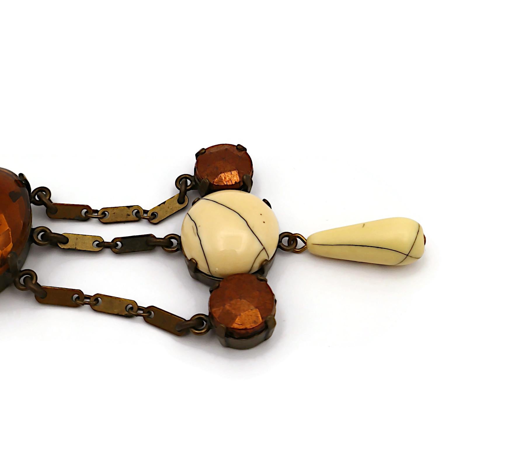 JEAN PAUL GAULTIER Langer Kronleuchter-Ohrring im Vintage-Stil, baumelnd im Angebot 8