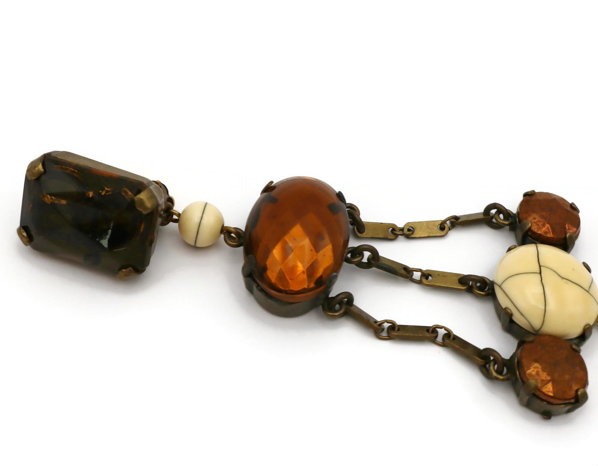 JEAN PAUL GAULTIER Langer Kronleuchter-Ohrring im Vintage-Stil, baumelnd im Angebot 10