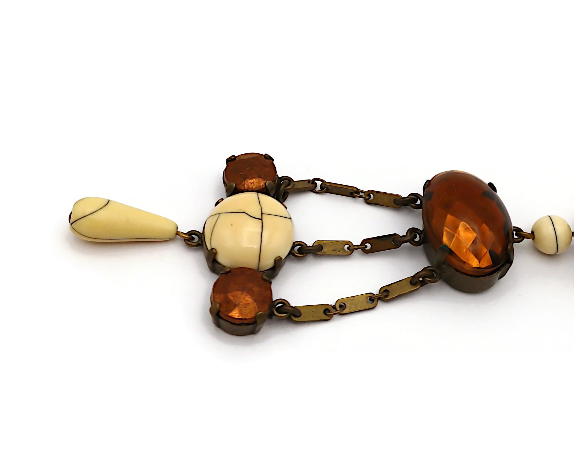 JEAN PAUL GAULTIER Langer Kronleuchter-Ohrring im Vintage-Stil, baumelnd im Angebot 14