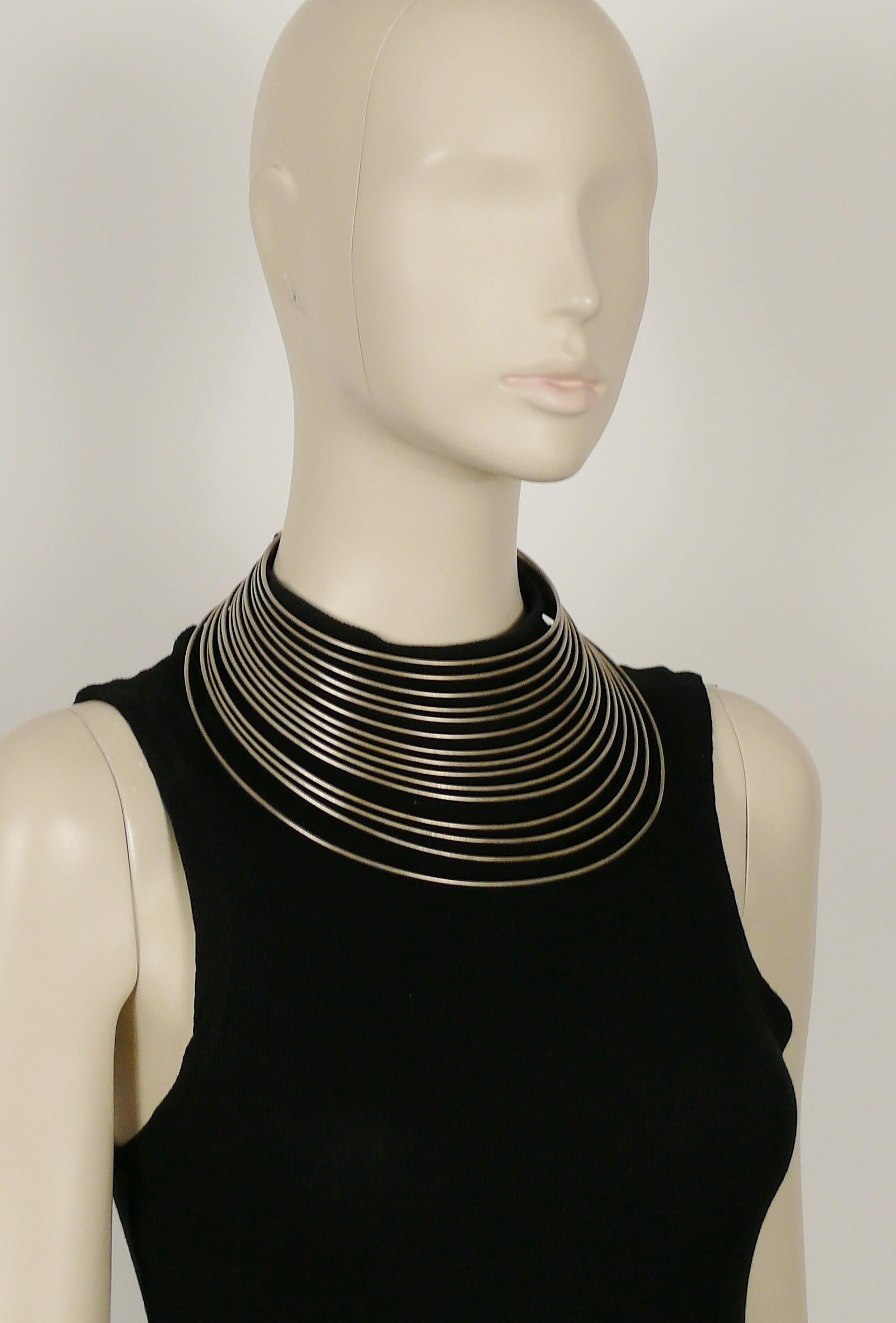 wire choker necklace