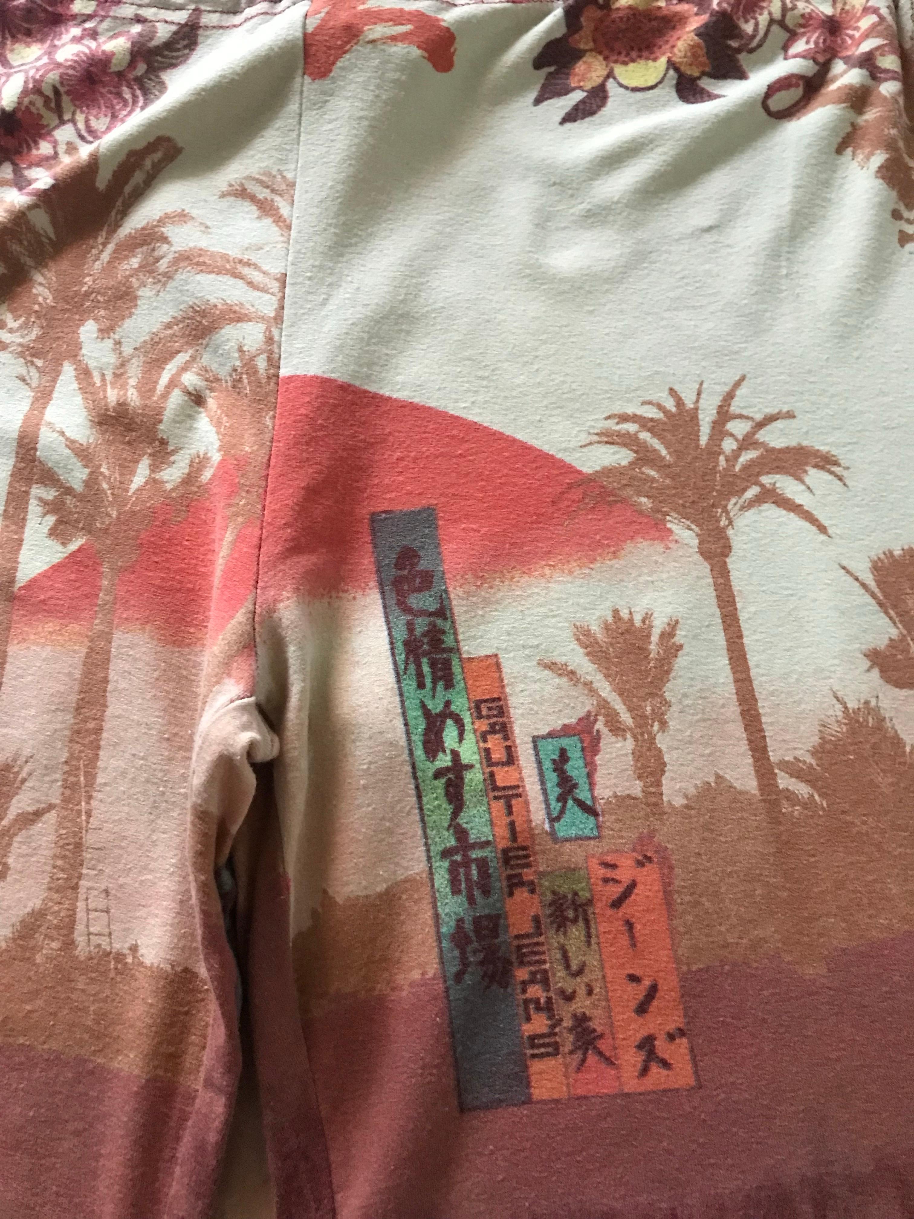 JEAN PAUL GAULTIER Pantalon vintage à motifs japonais. en vente 3