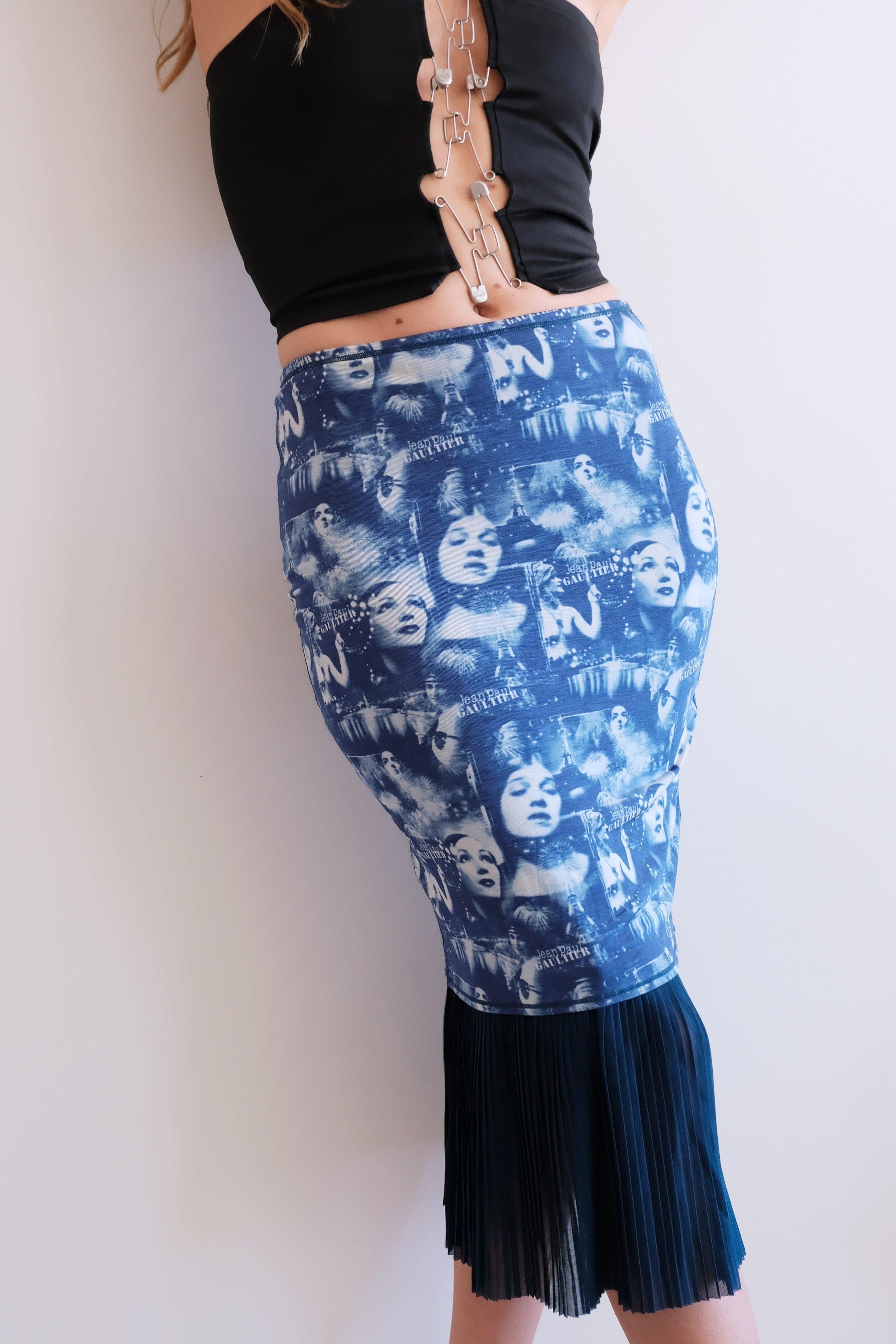 Jean Paul Gaultier Vintage Parisian Print Pleated Hem Skirt In Good Condition In Morongo Valley, CA