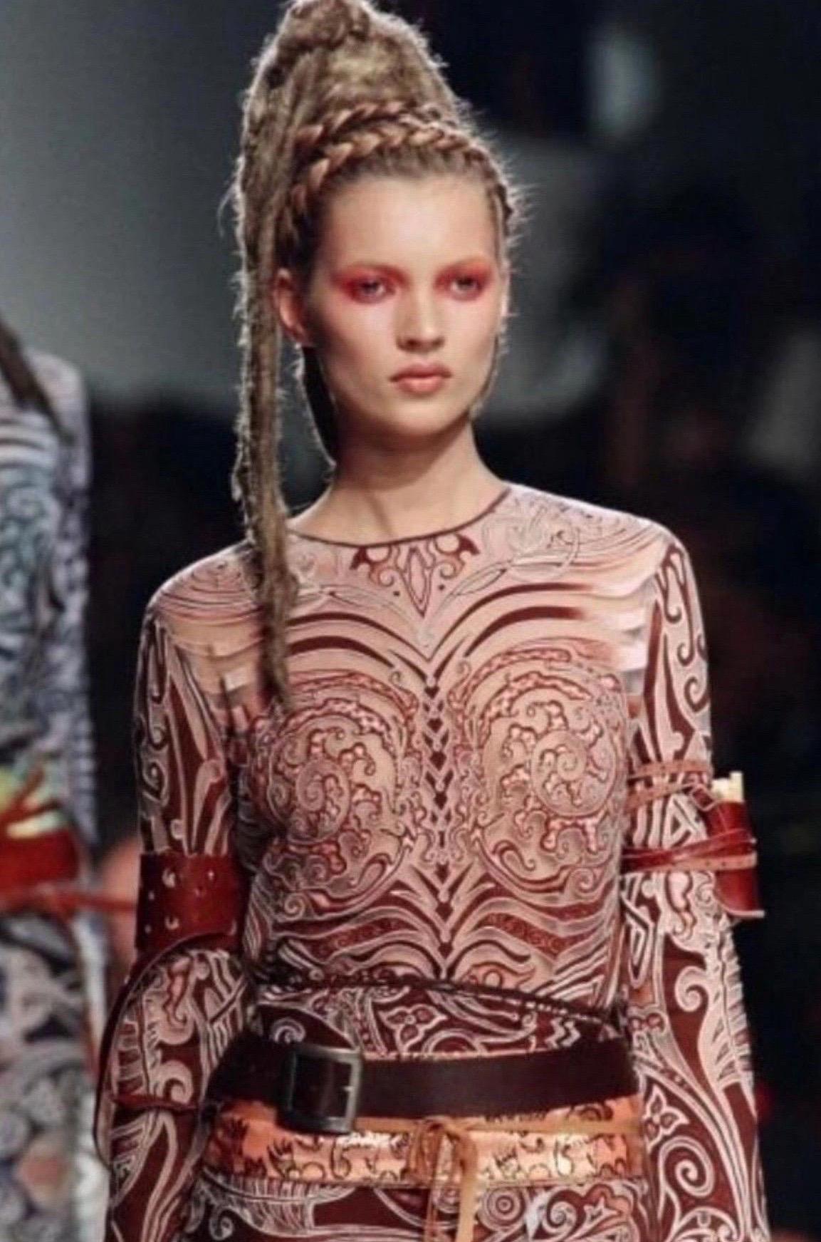JEAN PAUL GAULTIER Vintage S/S 1996 Vestido de malla transparente con tatuaje tribal Cyberbaba en venta 5