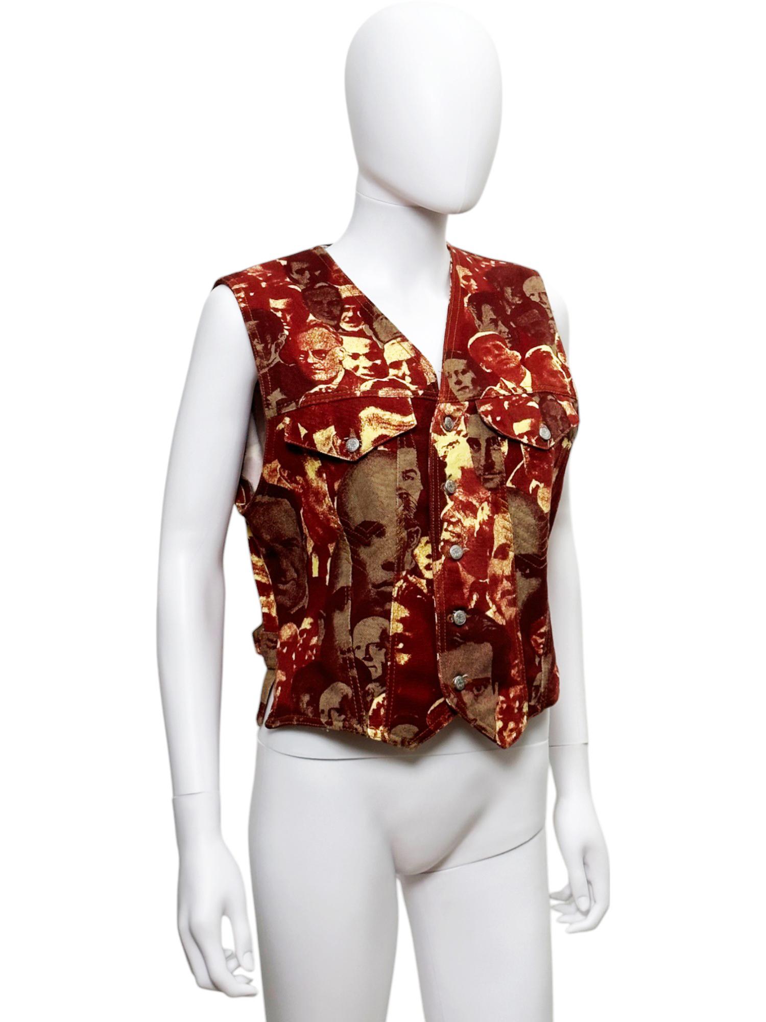 Jean Paul Gaultier	A/W	1992 Denim 'Gesichter'-Weste Damen im Angebot