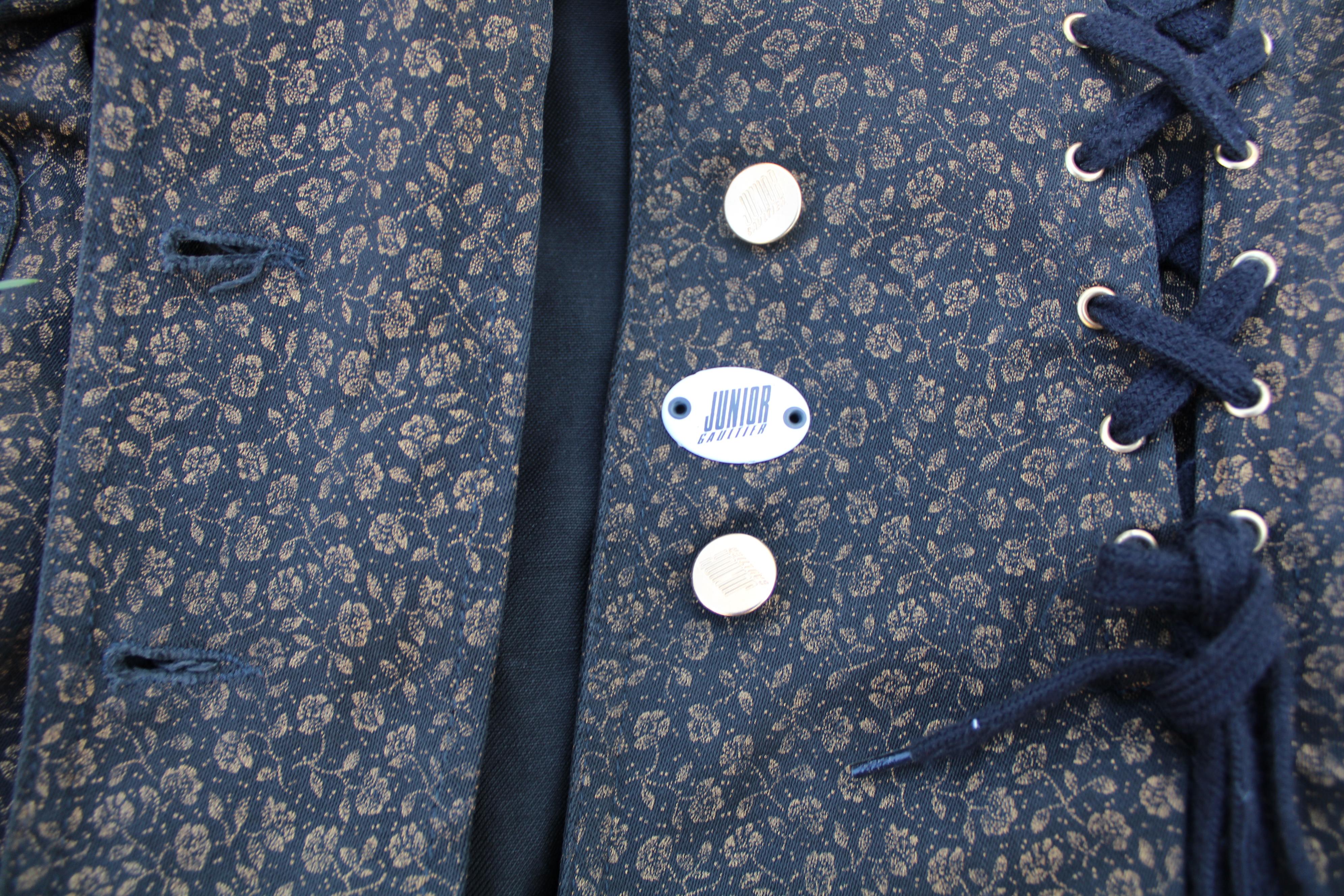 Jean Paul Junior Gaultier, veste de défilé en jean corsetée à lacets, printemps-été 1988 en vente 6