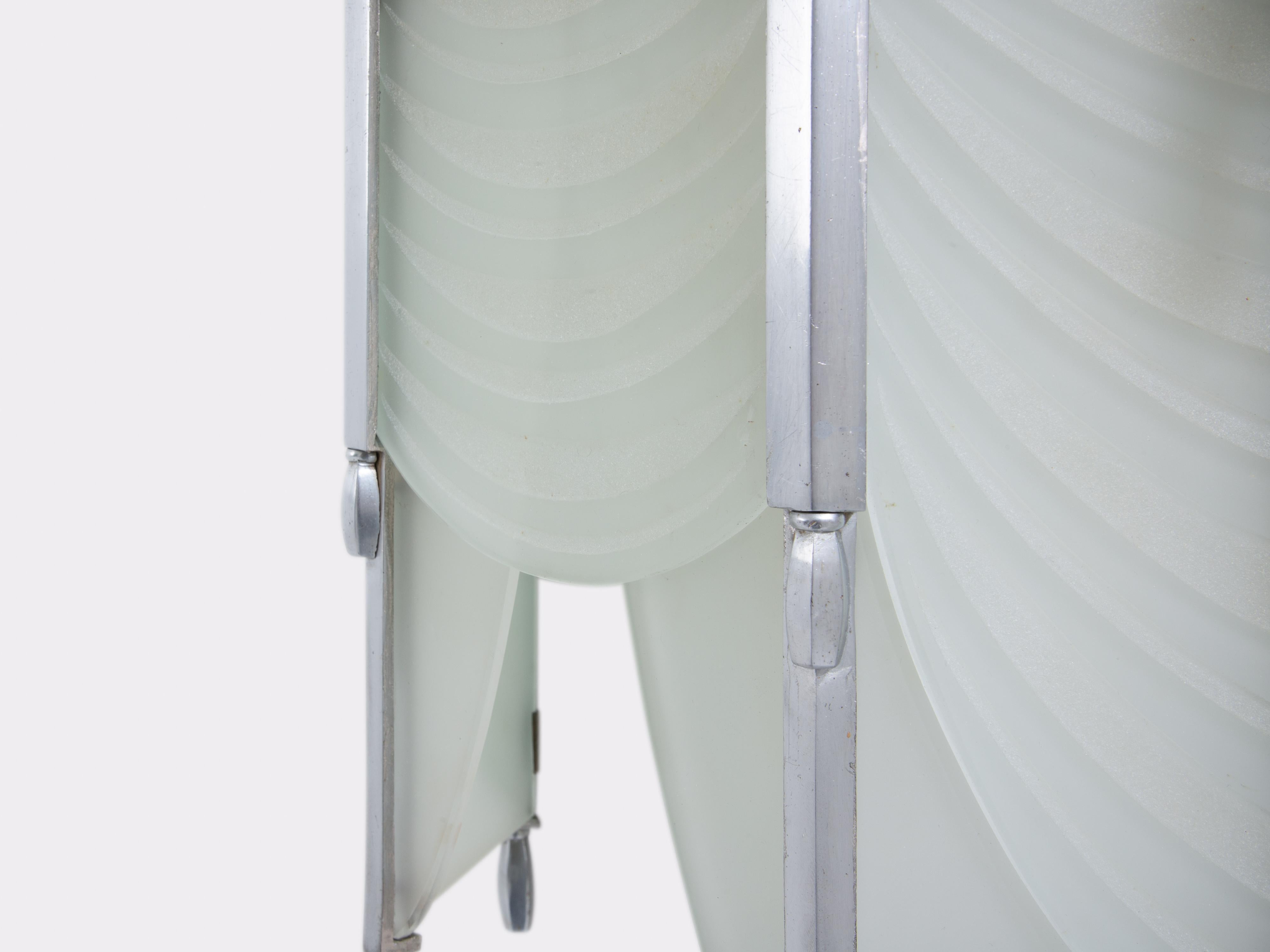 Ensemble de quatre appliques originales en verre taillé de Jean Perzel, années 1930 en vente 3