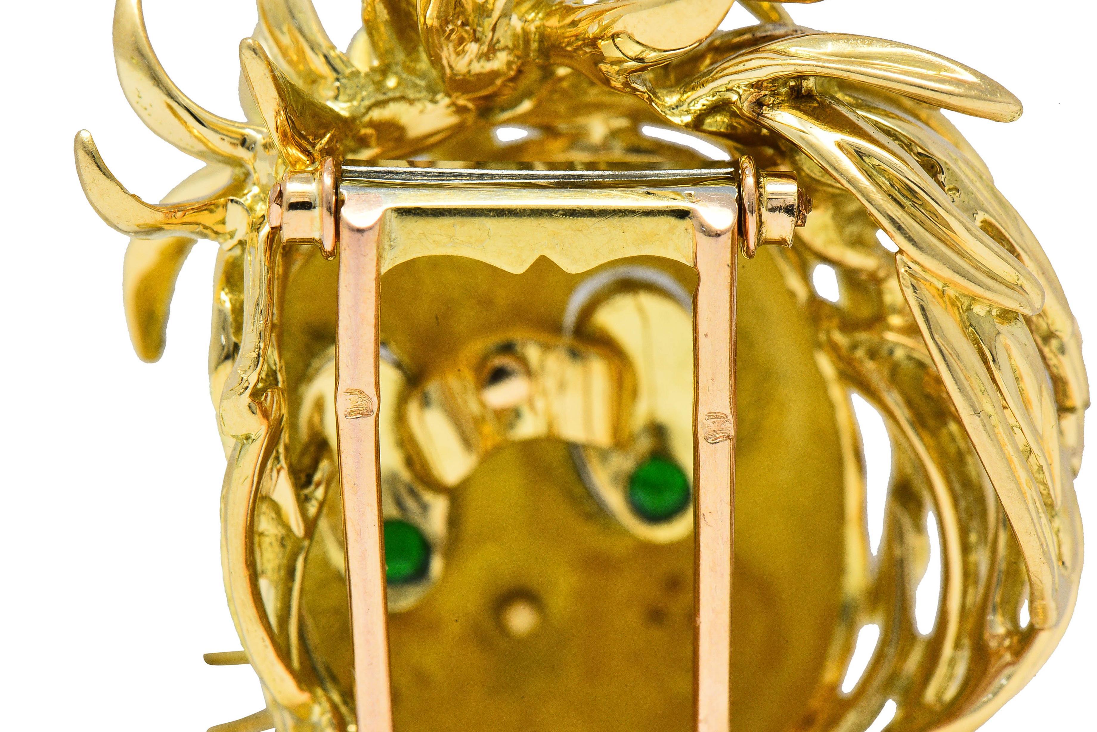 Jean & Pierre Bellin French Vintage Enamel 18 Karat Gold Disheveled Lion Brooch For Sale 1