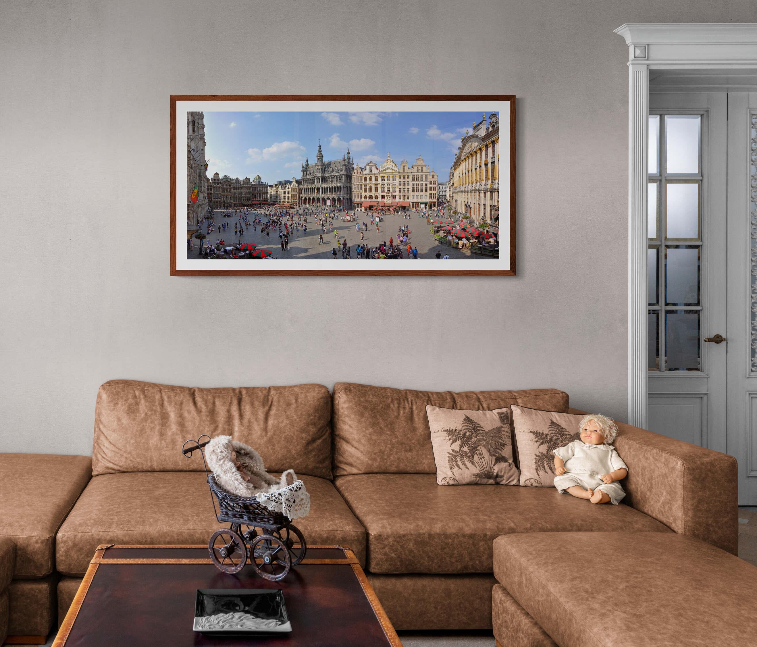 Brussels Grand'Place - Summer 2013 - Contemporary Panoramic Color Photography For Sale 3