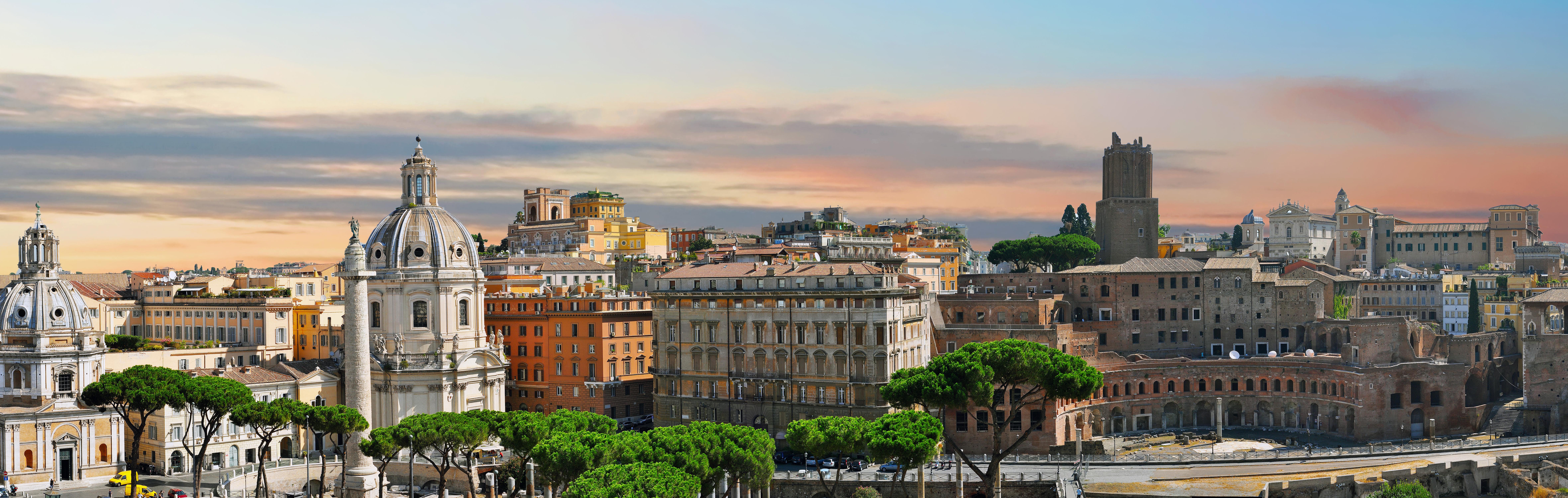 Das alte Forum, Roma, Italien  - 2012 -  Zeitgenössische Panoramik-Farbfotografie