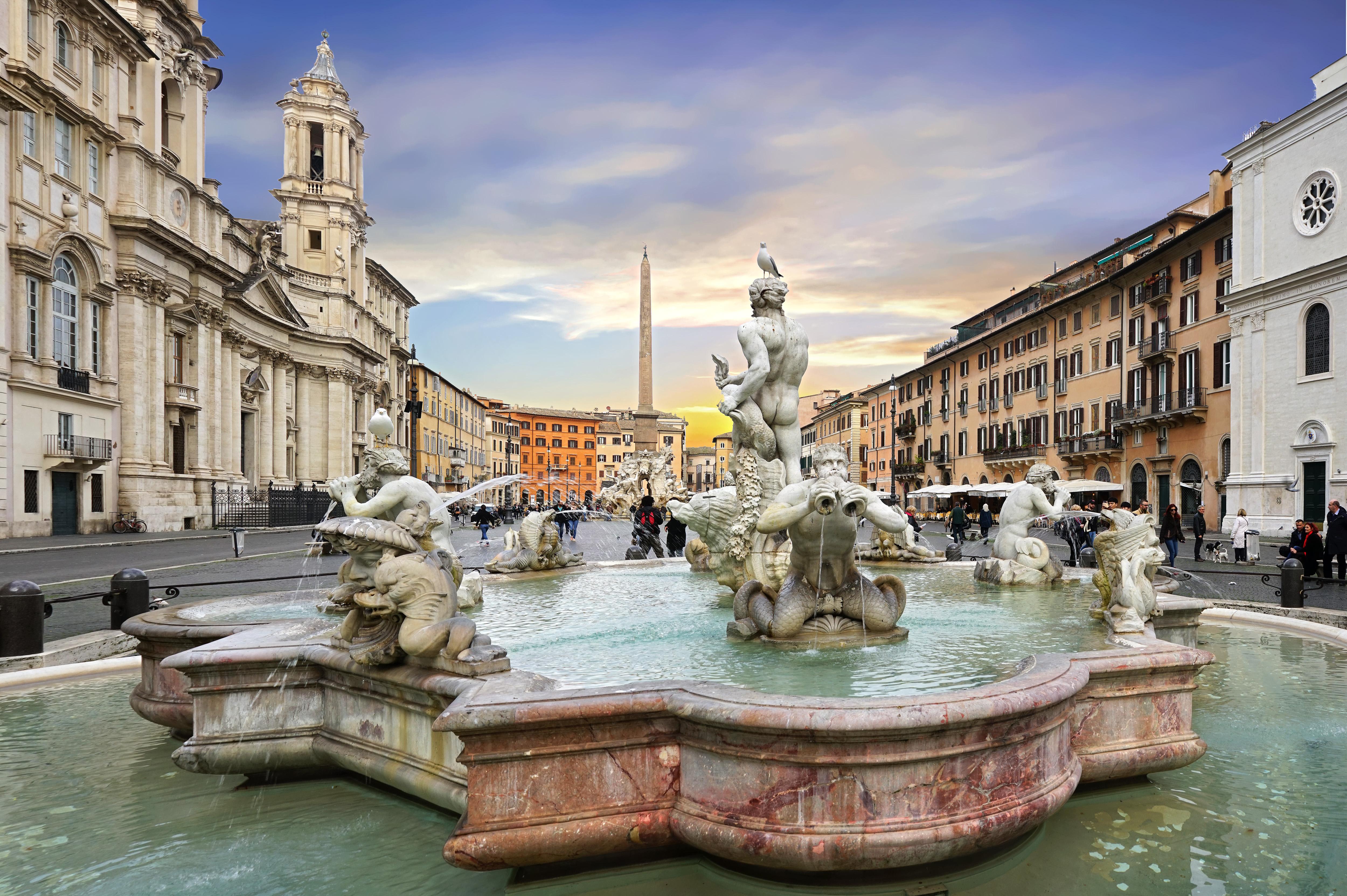 Jean Pierre De Neef Color Photograph – The Piazza Navona, Roma – Italien 2019 – Voll gerahmte Panoramic-Farbfotografie