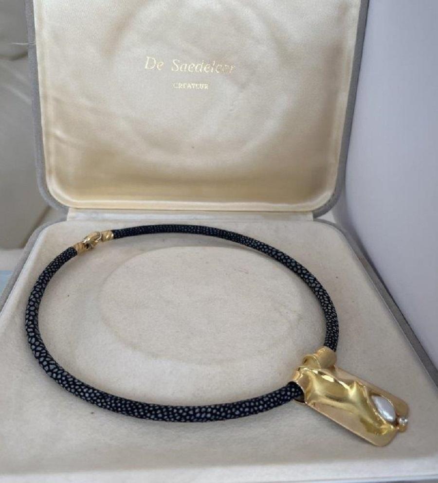 Jean-Pierre De Saedeleer (1946-2022) 18 kt gold Necklace with pendant  For Sale 3