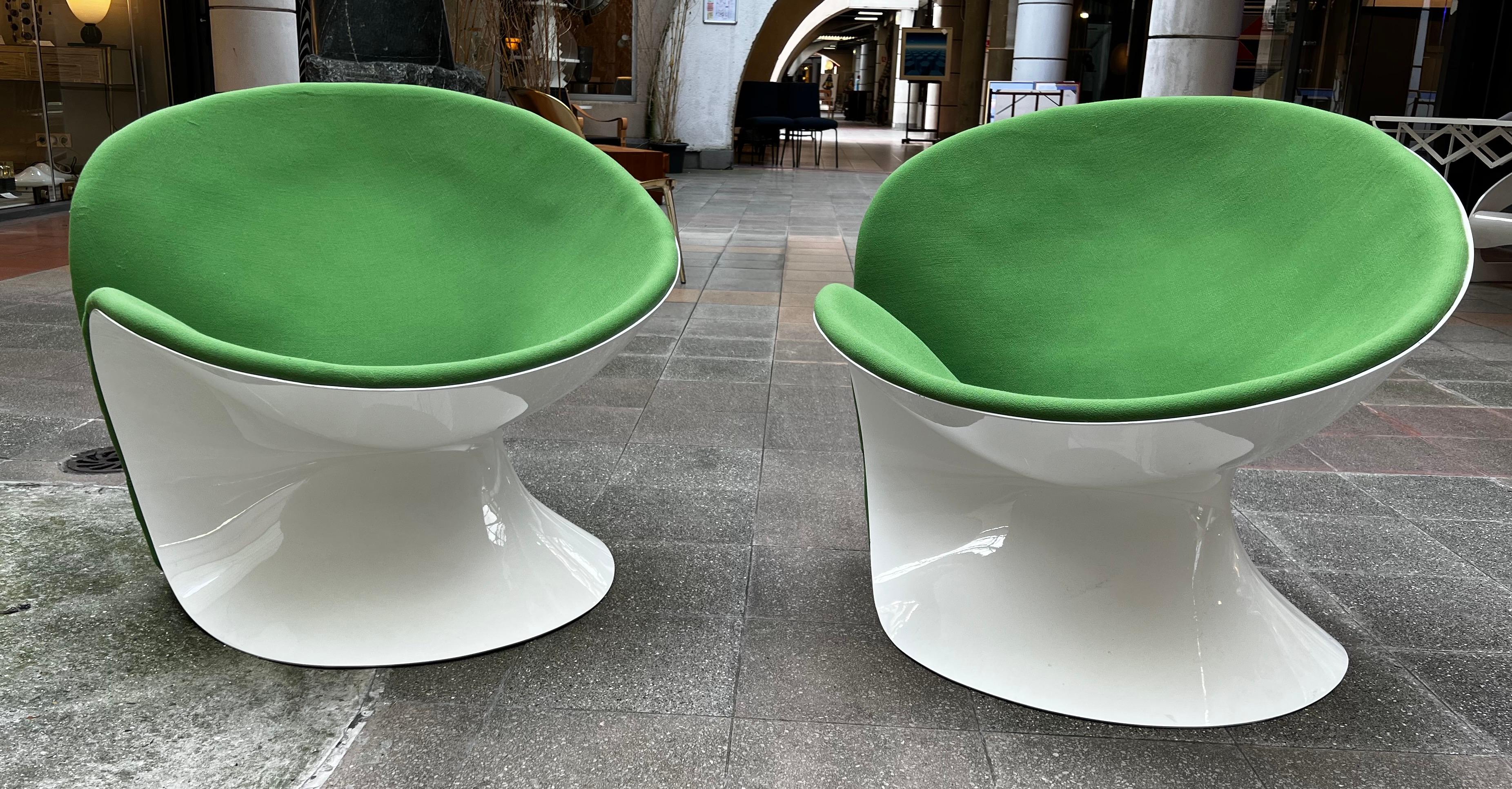 Jean-Pierre Laporte  Paire de fauteuils 